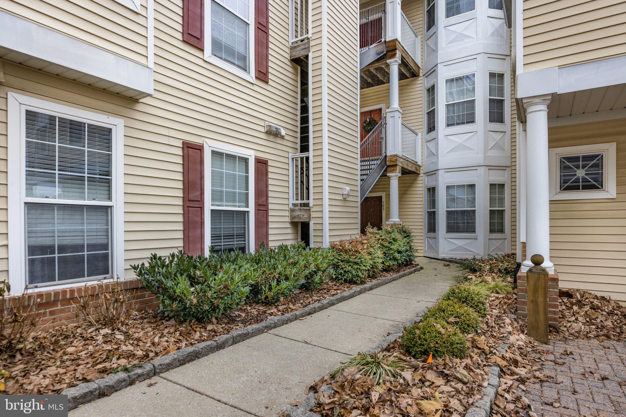 HOLLINGTON - Residential