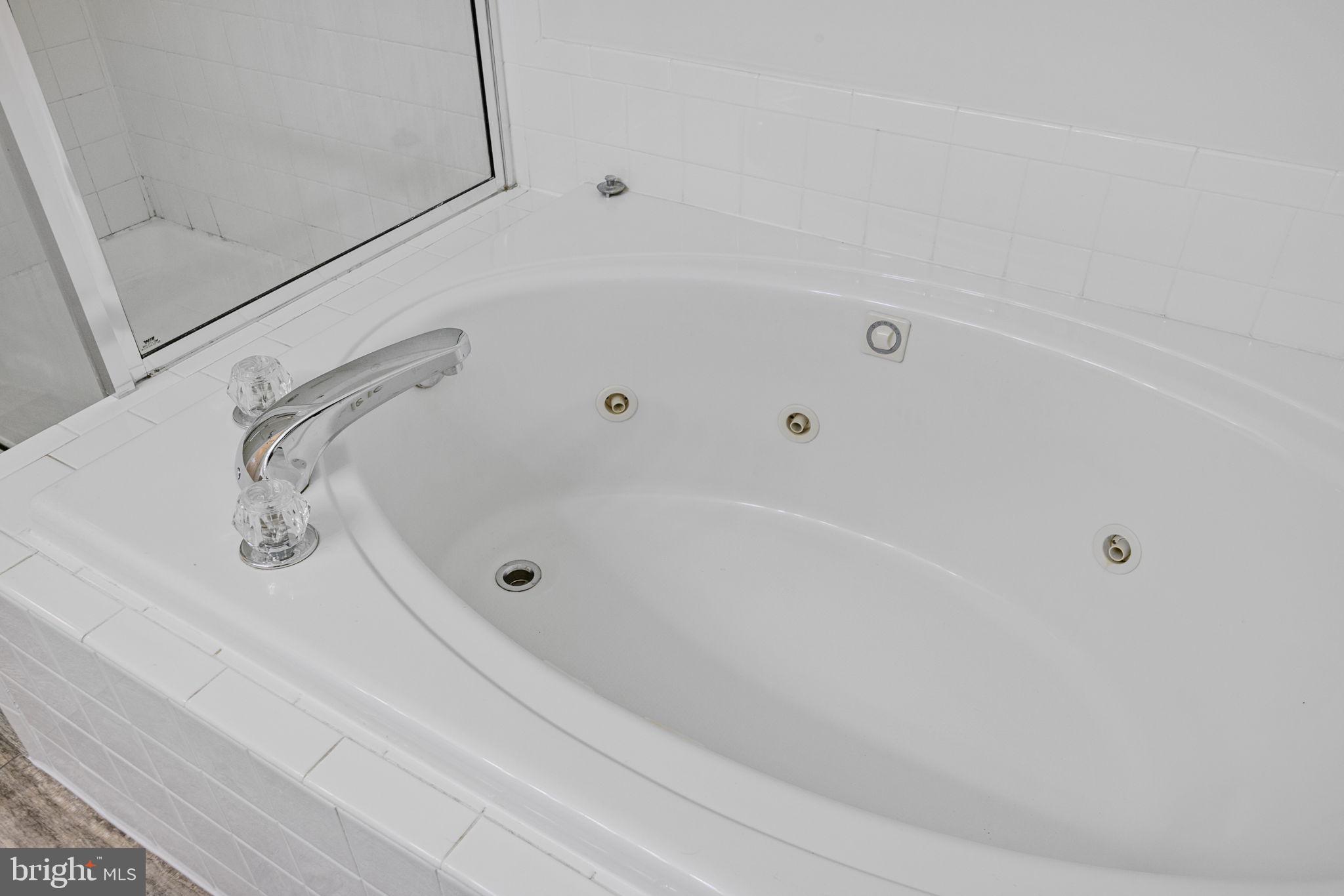 HOLLINGTON - Residential