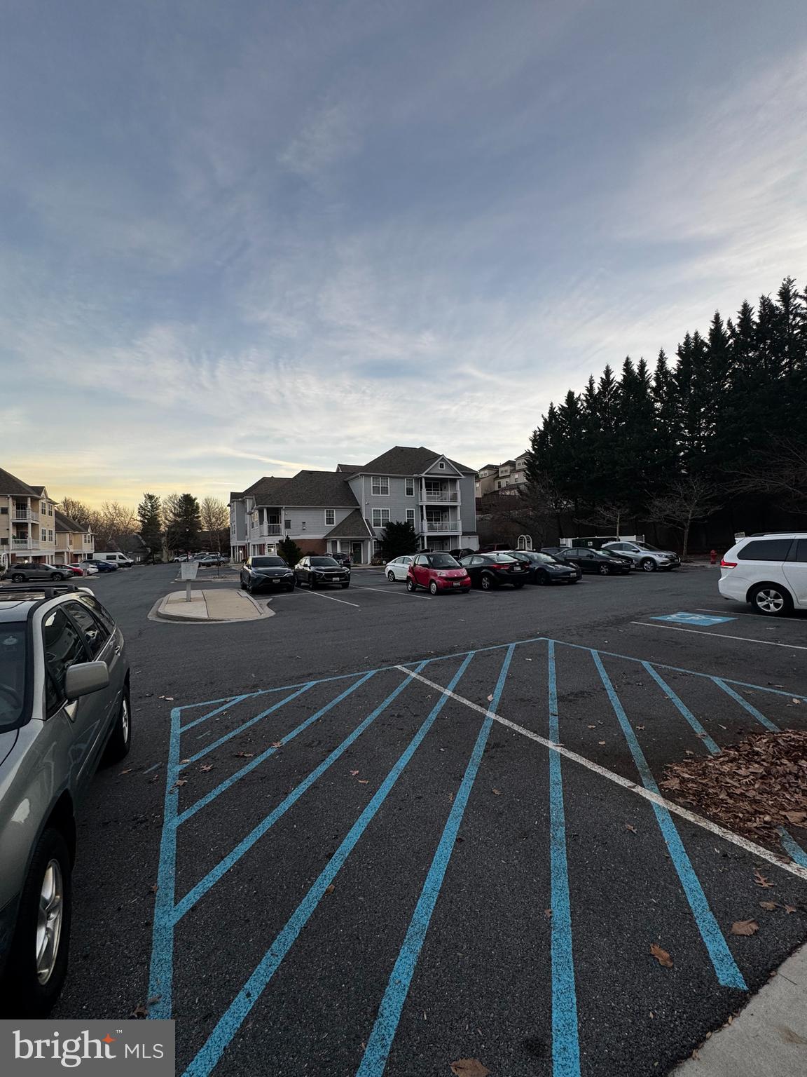 5004 WILLOW BRANCH WAY 105