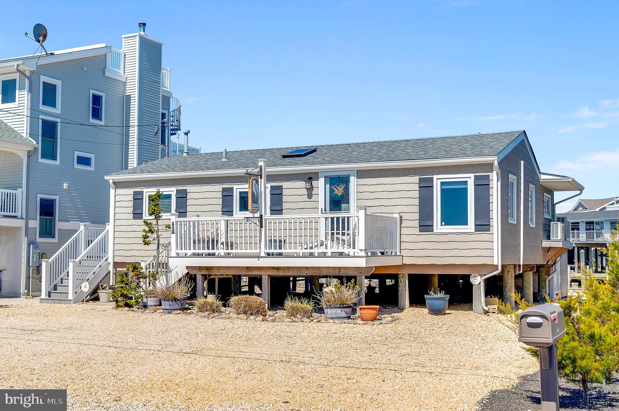 264 HERON ROAD