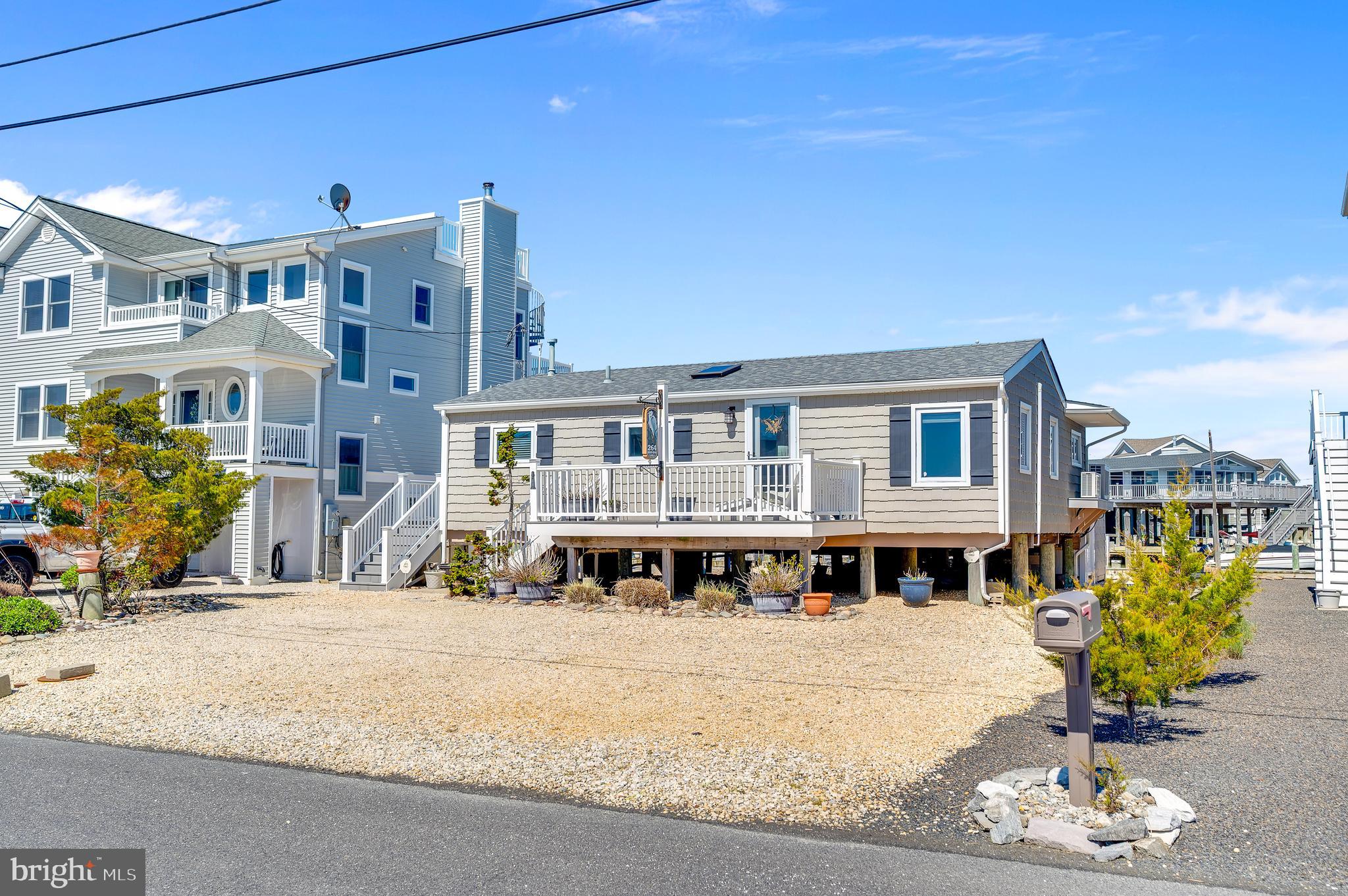 264 HERON ROAD