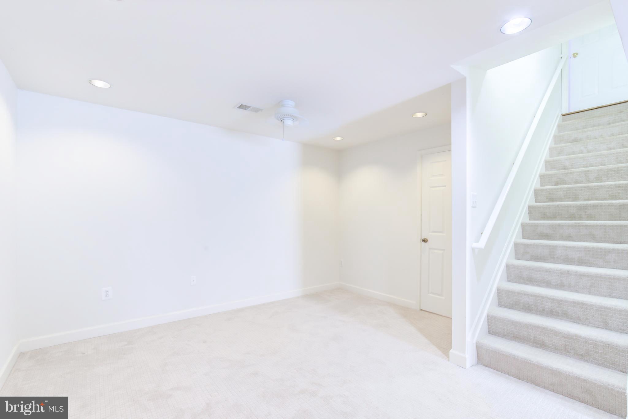 VILLAGES AT SAYBROOKE - Residential