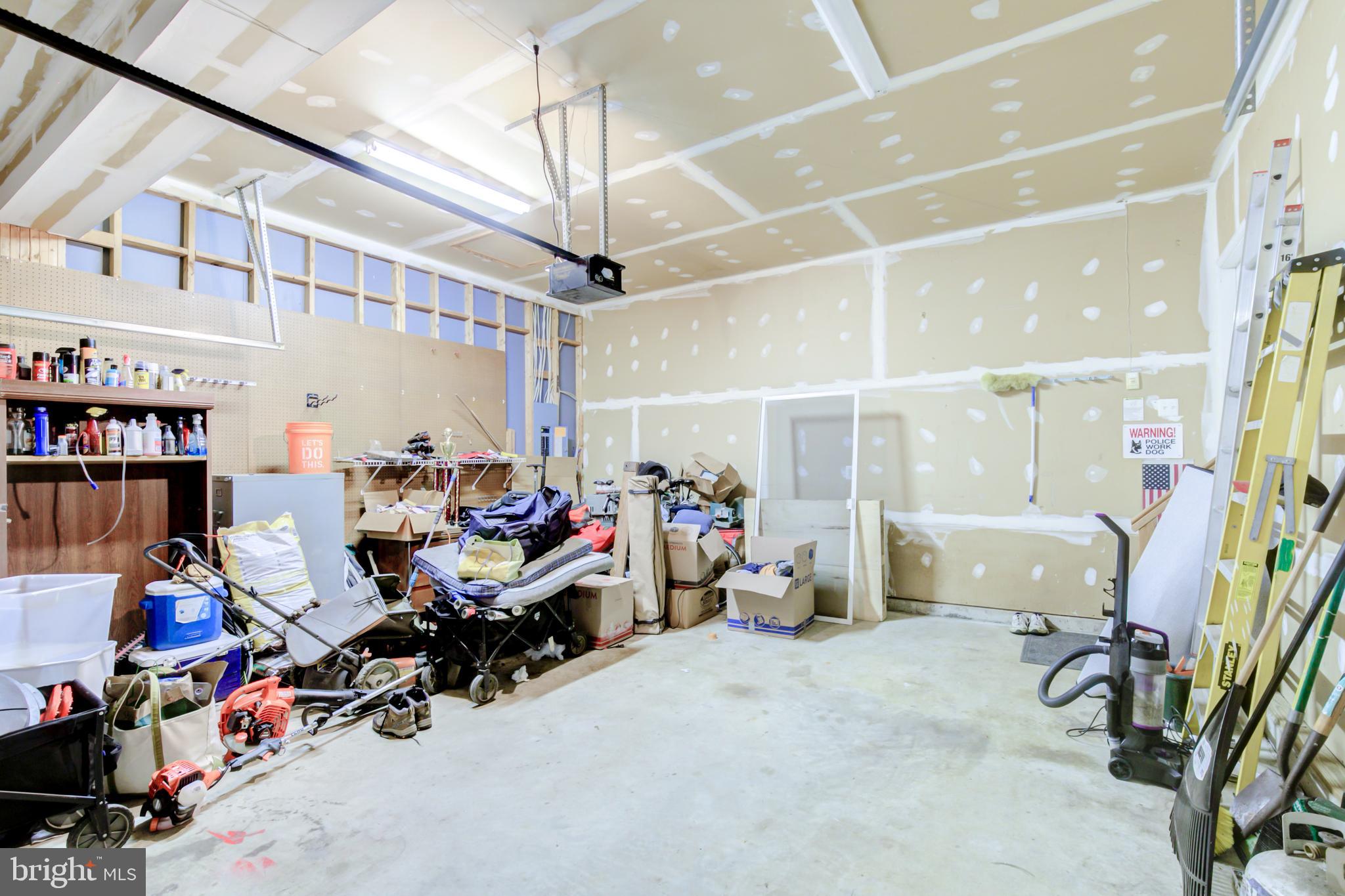 VILLAGES AT SAYBROOKE - Residential