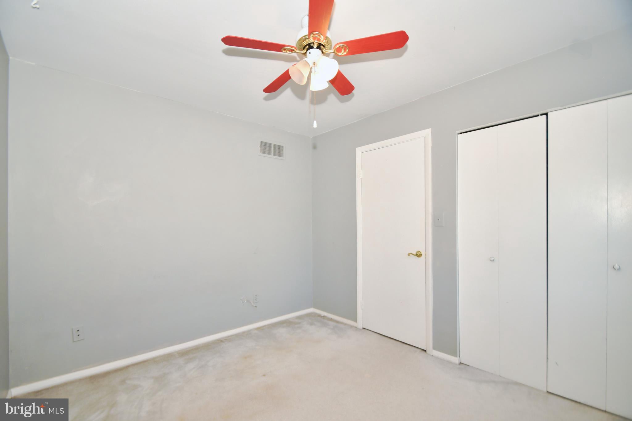 HARBOUR OAKS - Residential