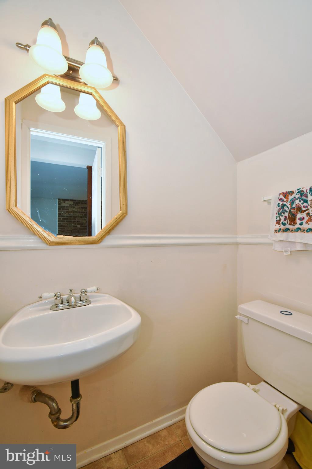 HARBOUR OAKS - Residential