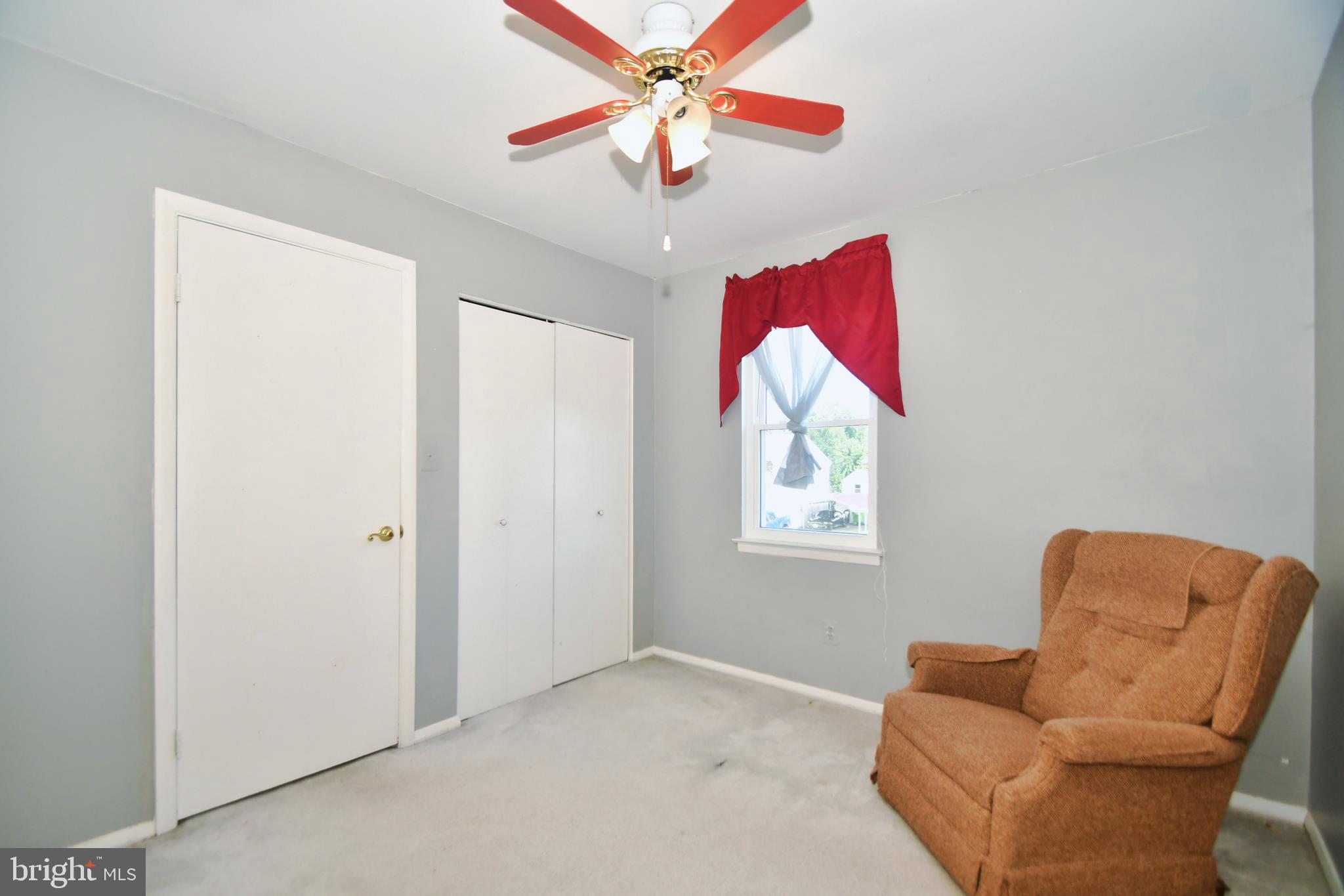 HARBOUR OAKS - Residential