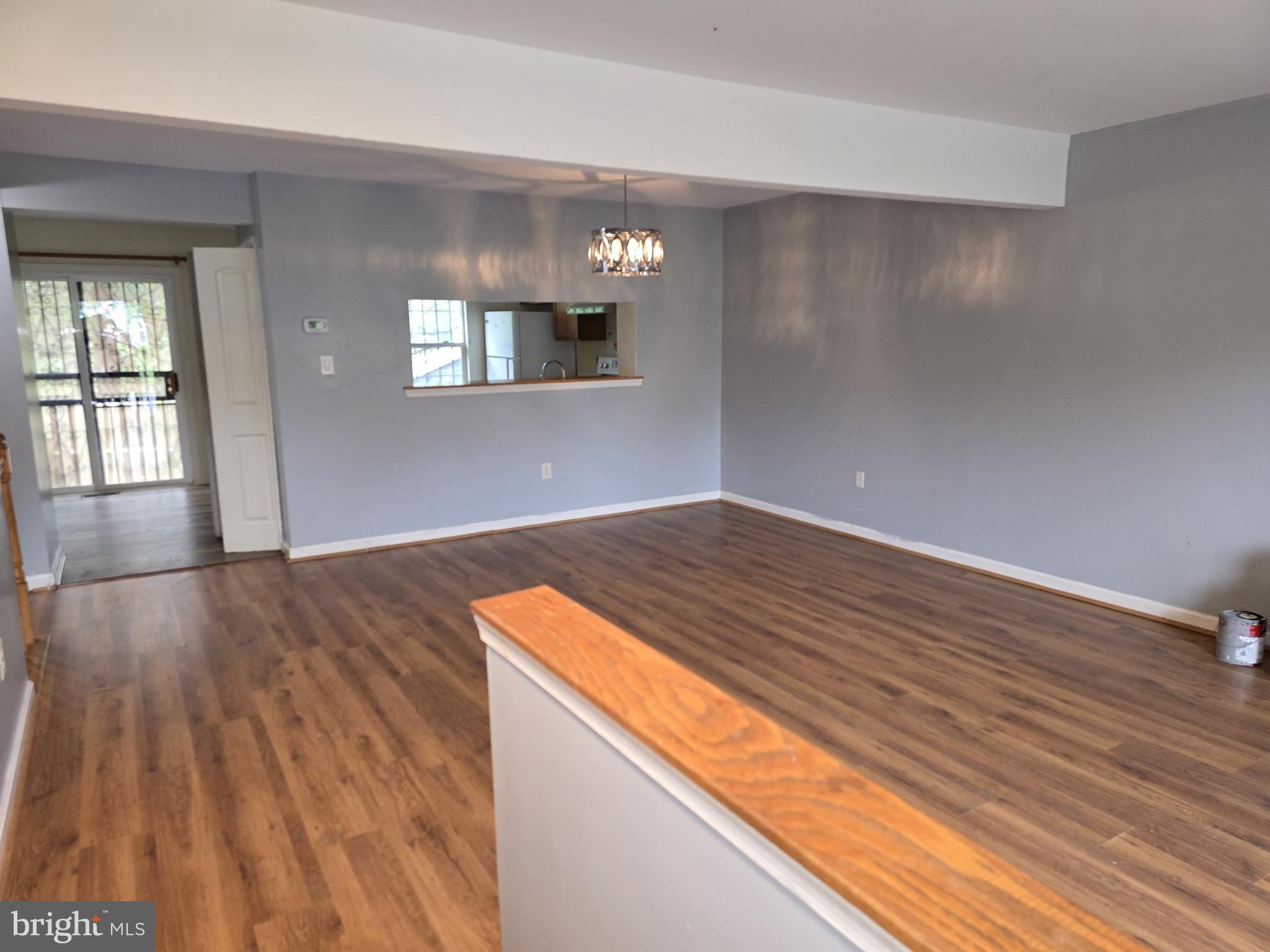 REGENCY MEADOWS - Residential Lease