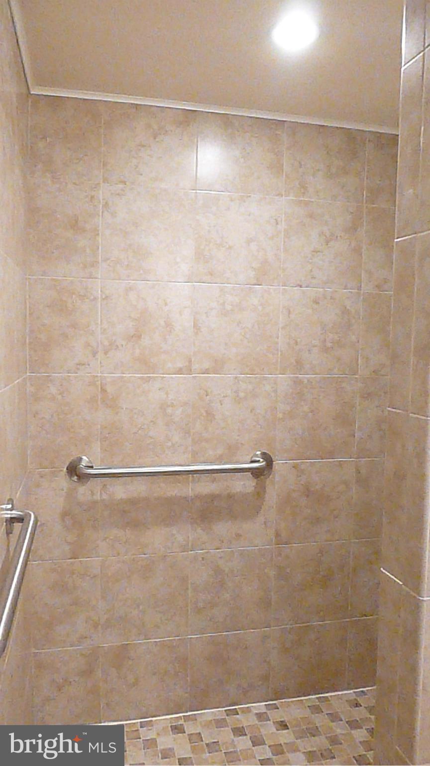 WAVERLY VILLAGE - Residential