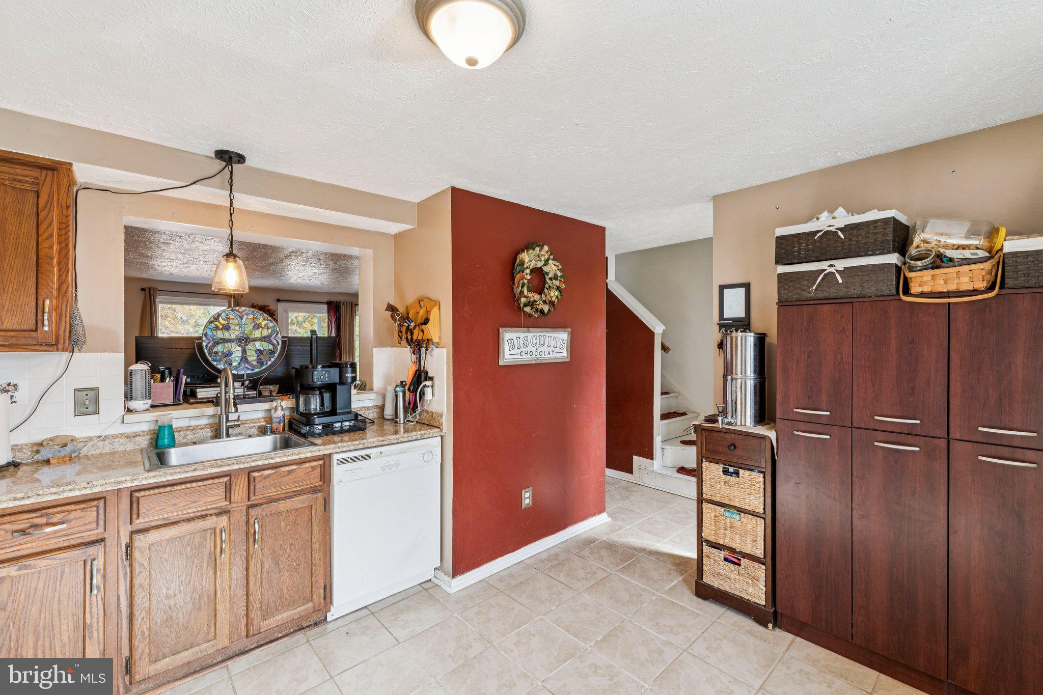 NEW BRITAIN - Residential