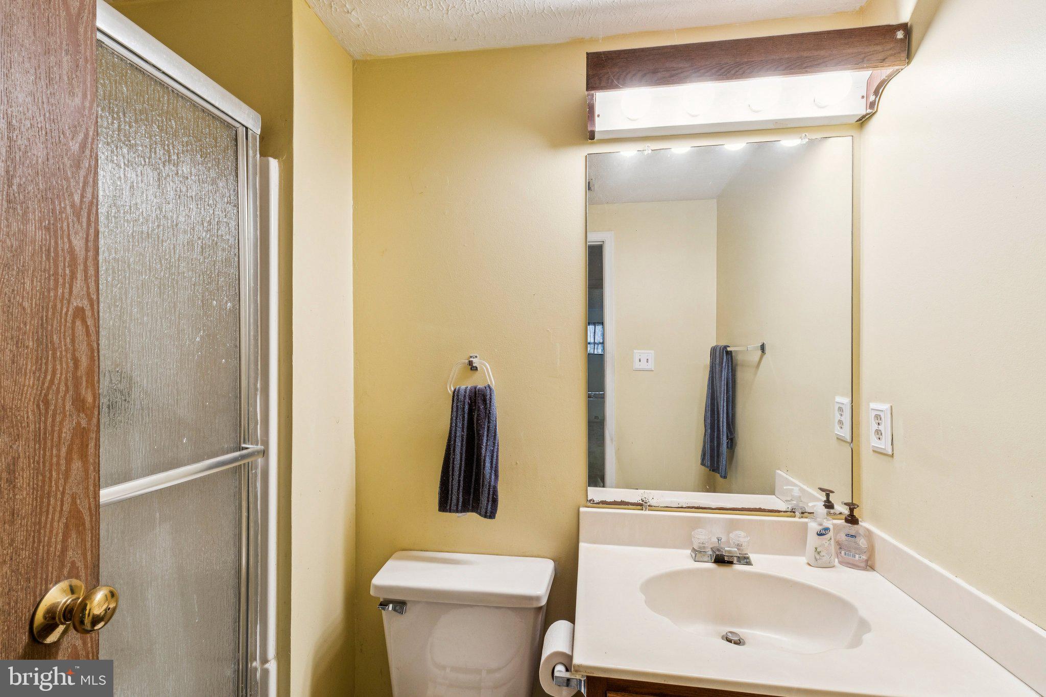 NEW BRITAIN - Residential