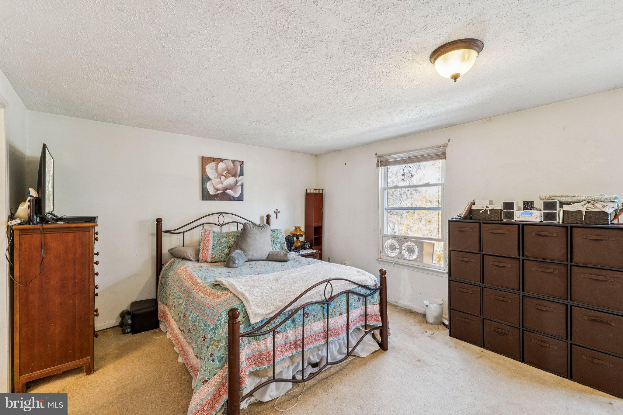 NEW BRITAIN - Residential