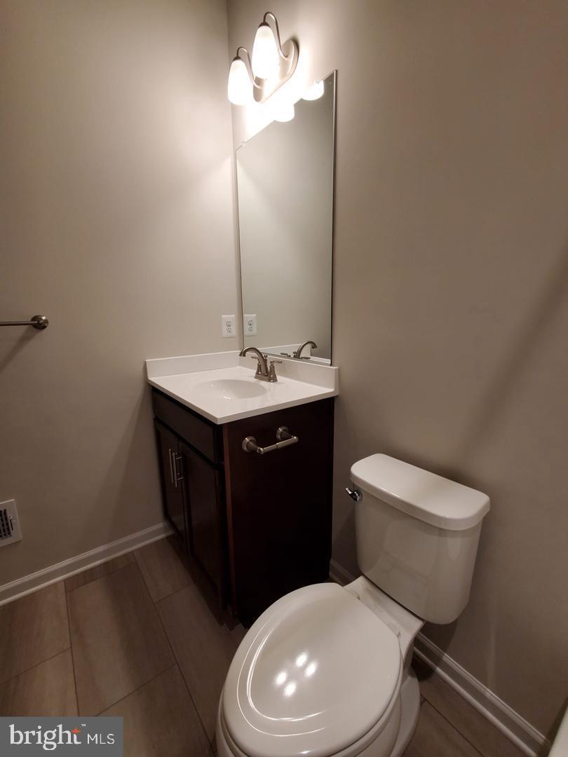 CANTERBURY STATION - Residential Lease