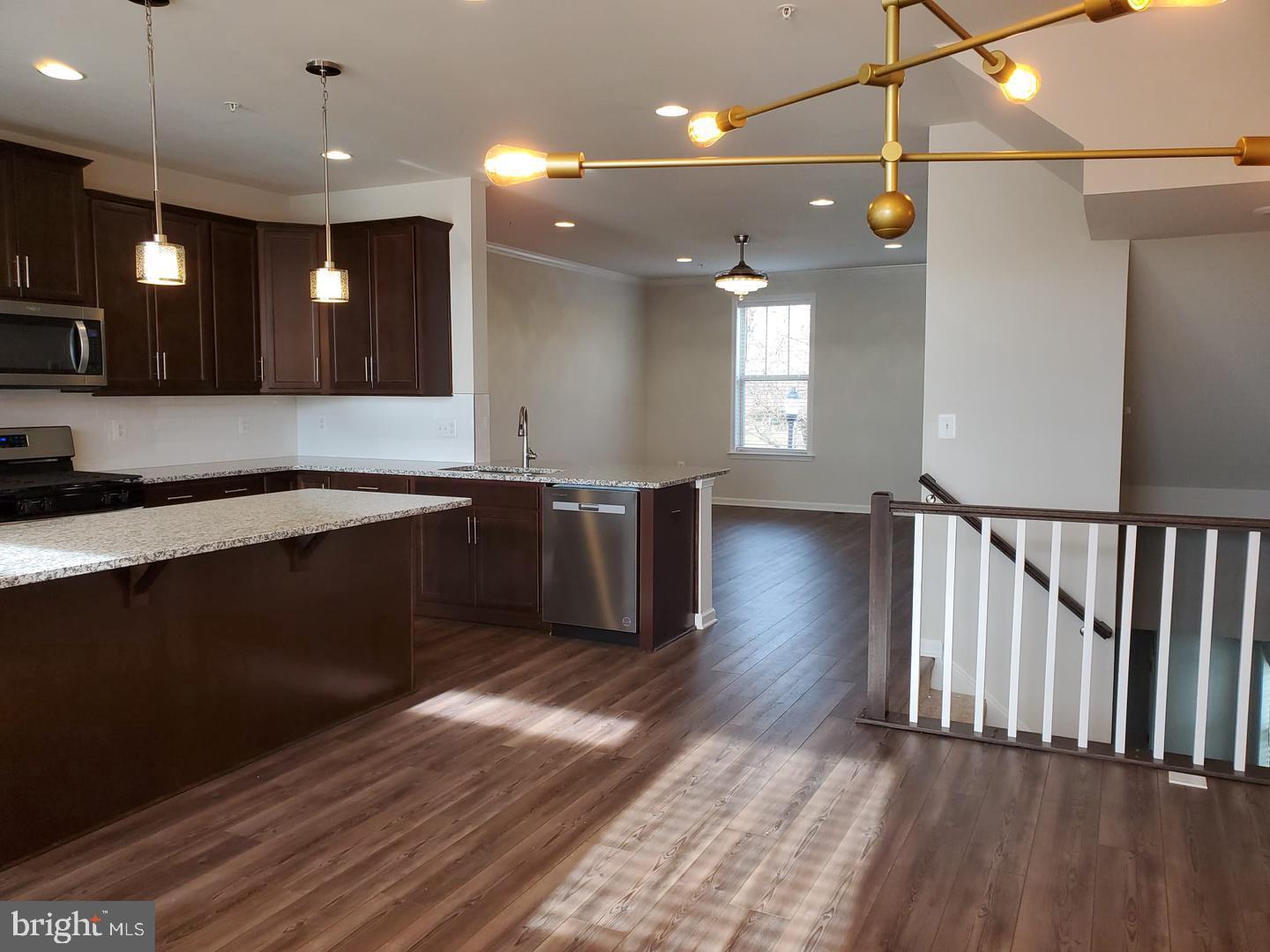 CANTERBURY STATION - Residential Lease