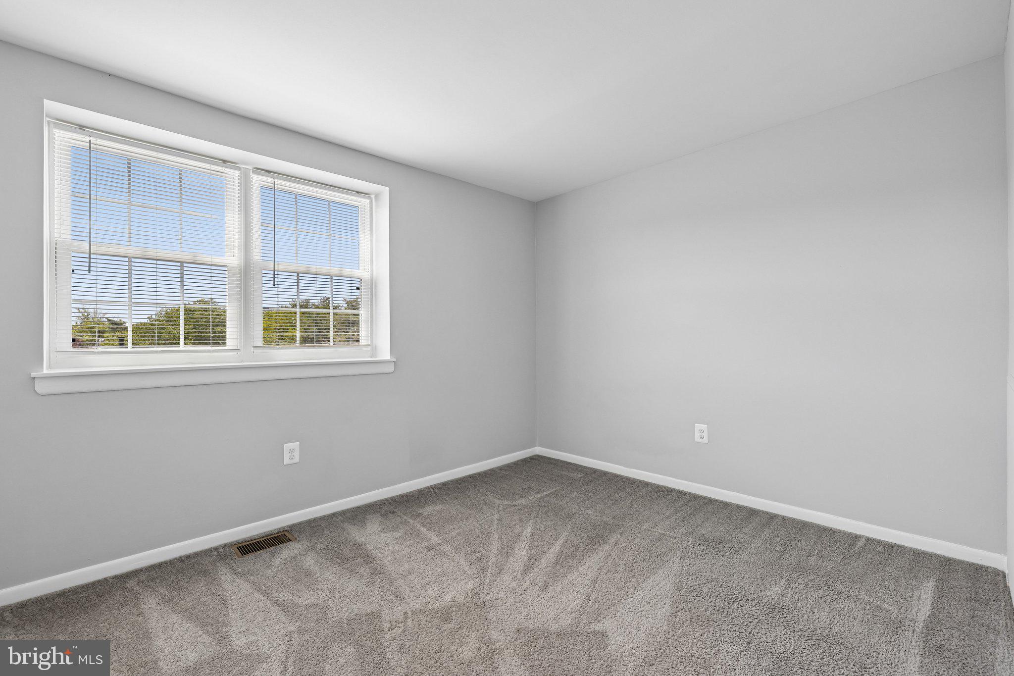 HERITAGE HILL CONDO - Residential