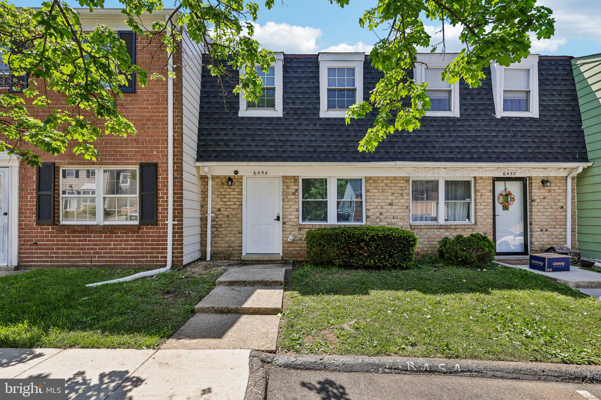 HERITAGE HILL CONDO - Residential