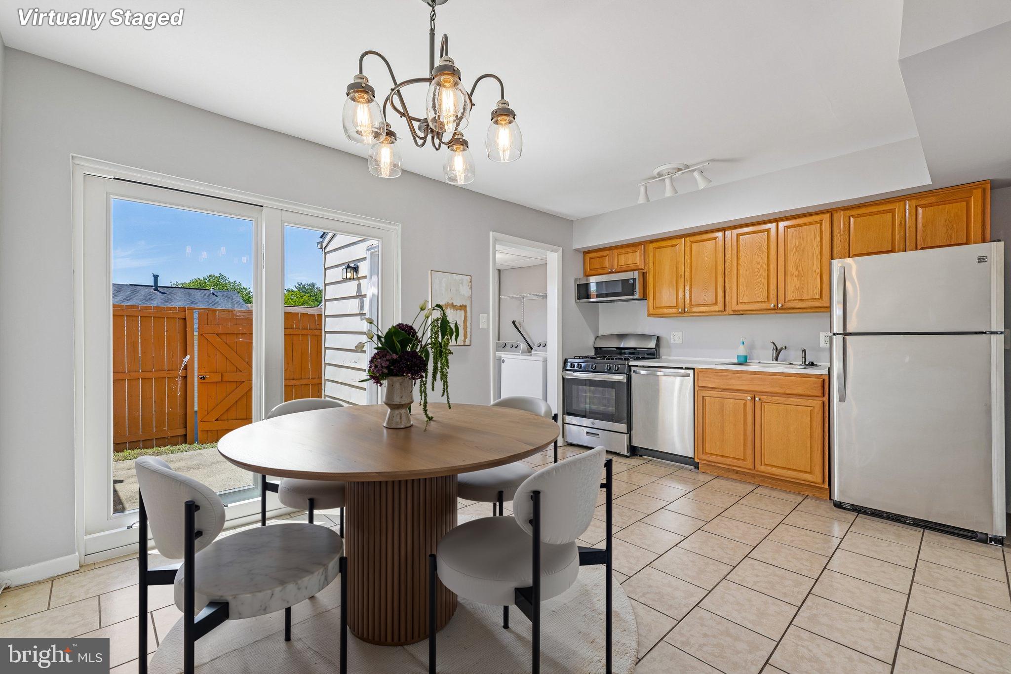 HERITAGE HILL CONDO - Residential