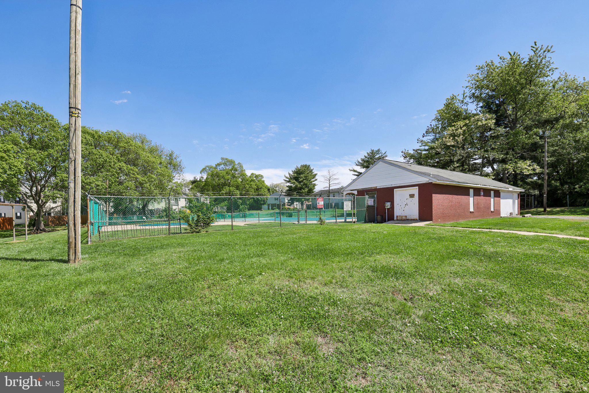 HERITAGE HILL CONDO - Residential