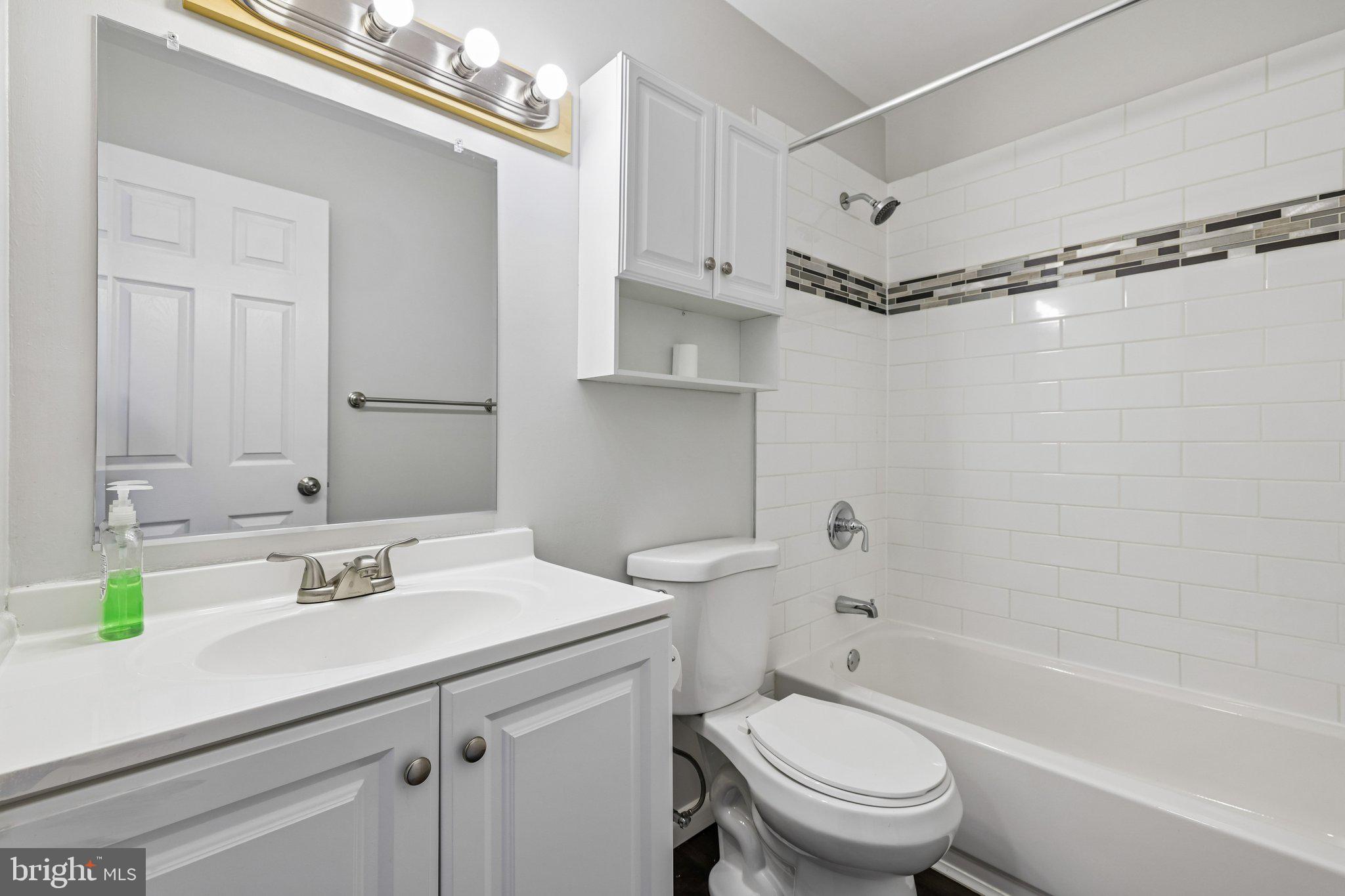 HERITAGE HILL CONDO - Residential