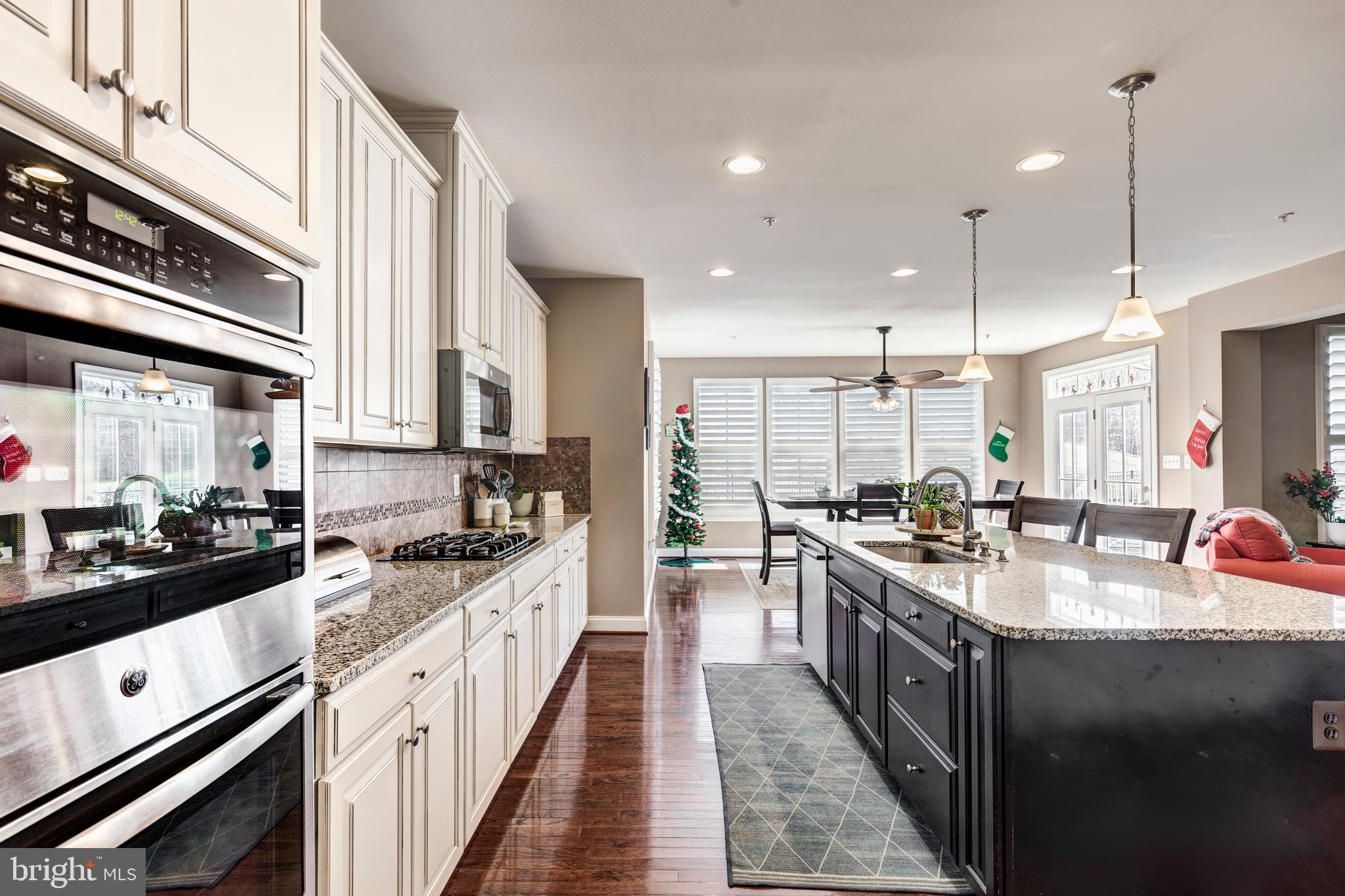 HEWITT'S LANDING - Residential