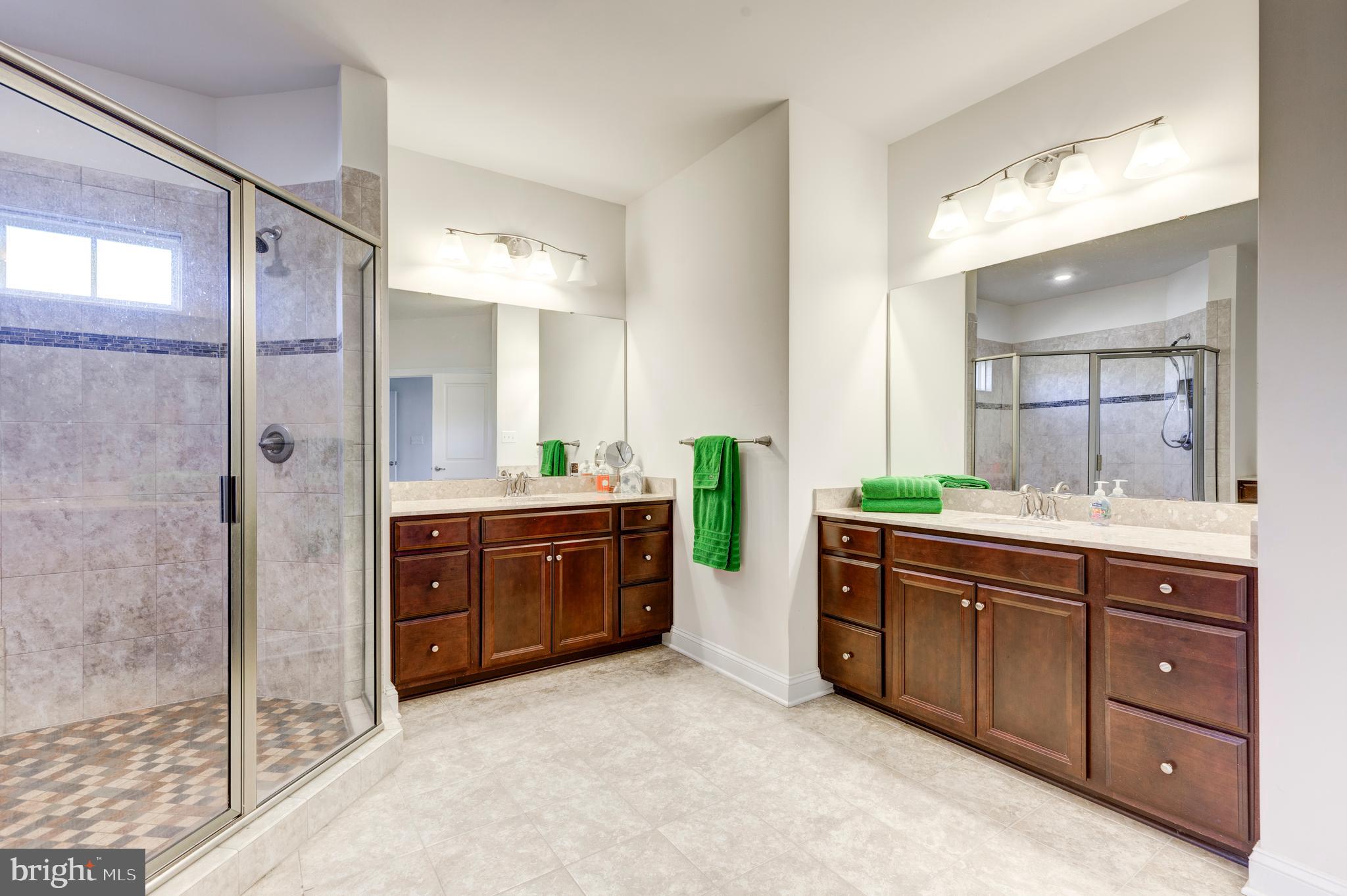 HEWITT'S LANDING - Residential