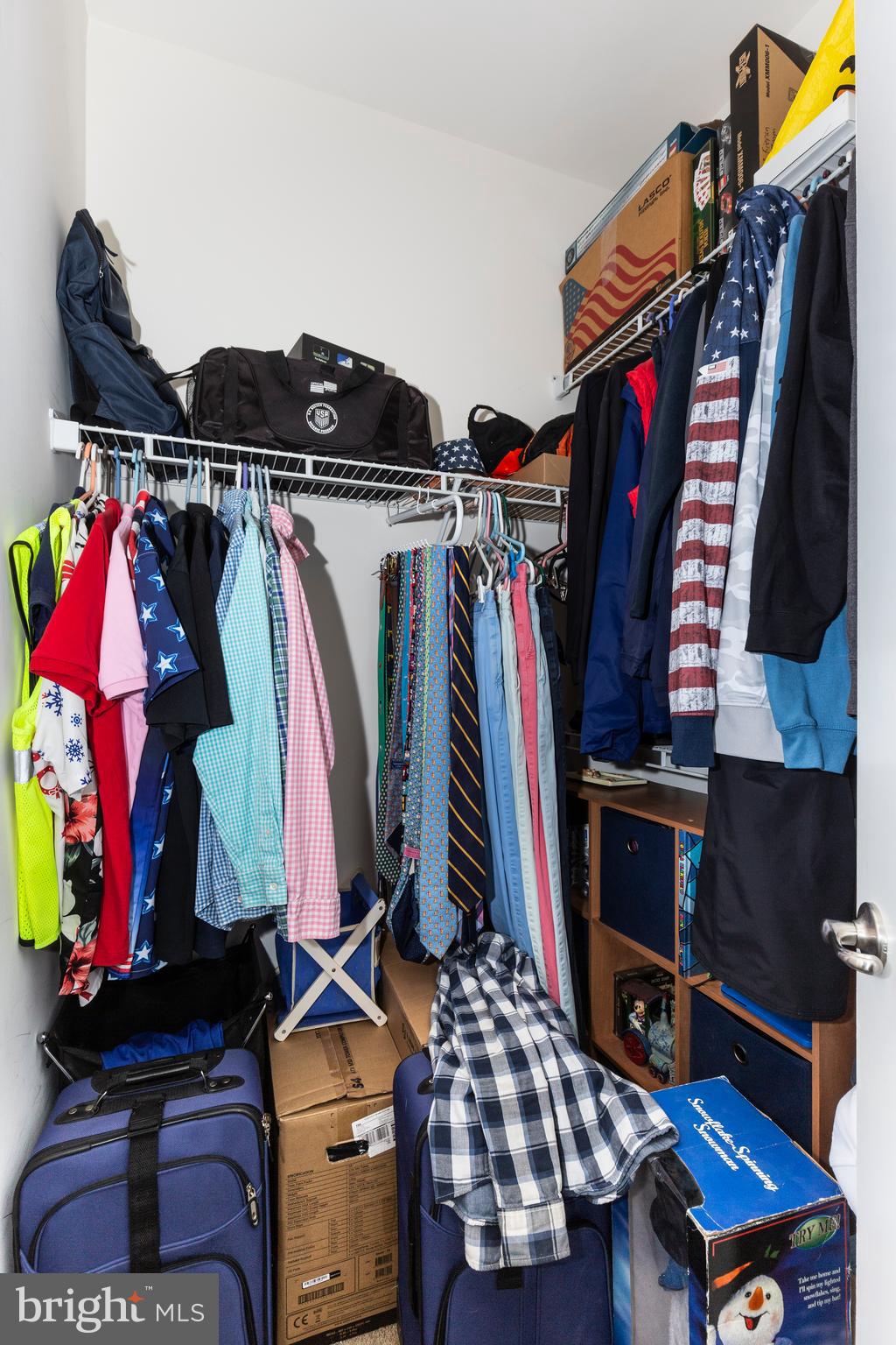 HEWITT'S LANDING - Residential