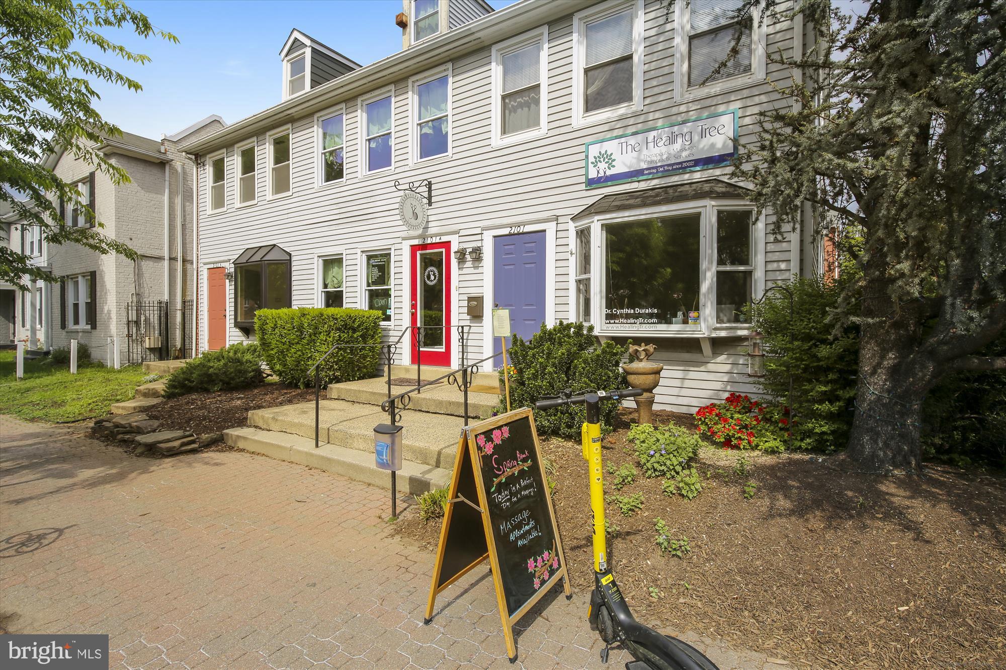 RIVER TERRACE - Residential Lease