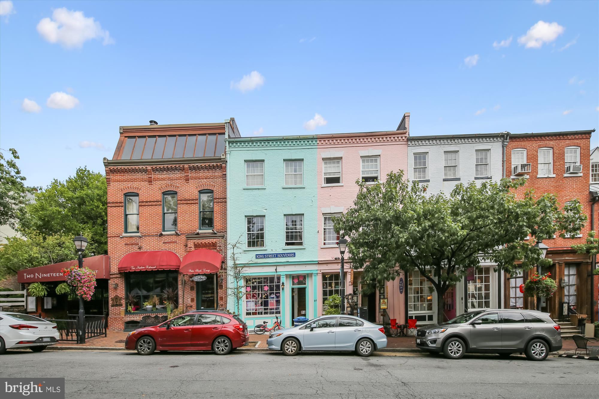 RIVER TERRACE - Residential Lease