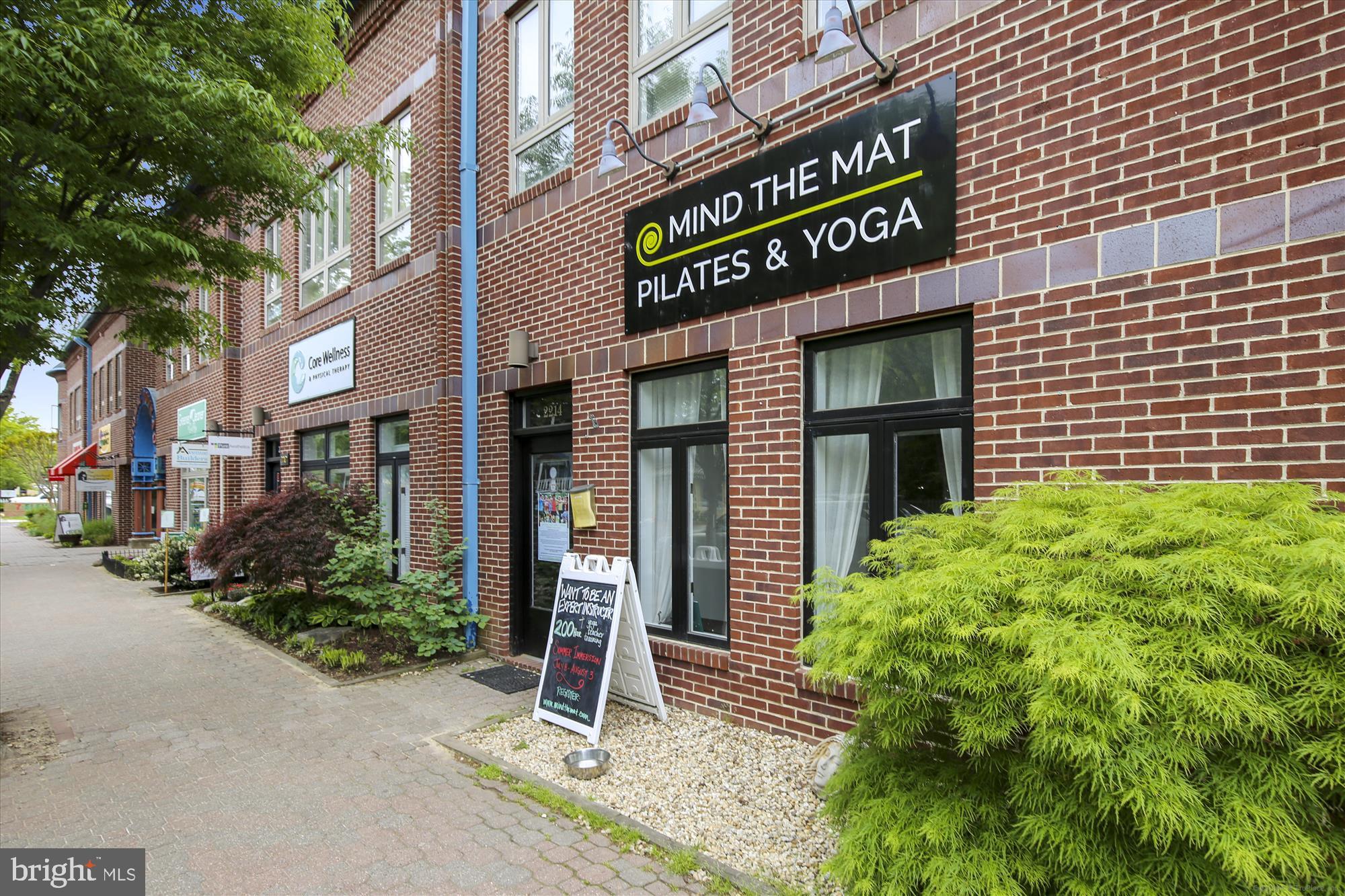 RIVER TERRACE - Residential Lease