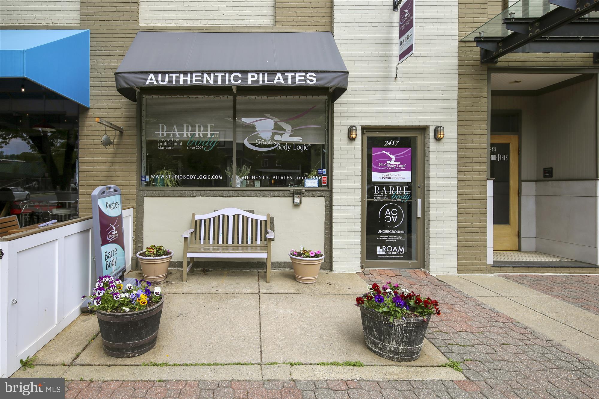 RIVER TERRACE - Residential Lease