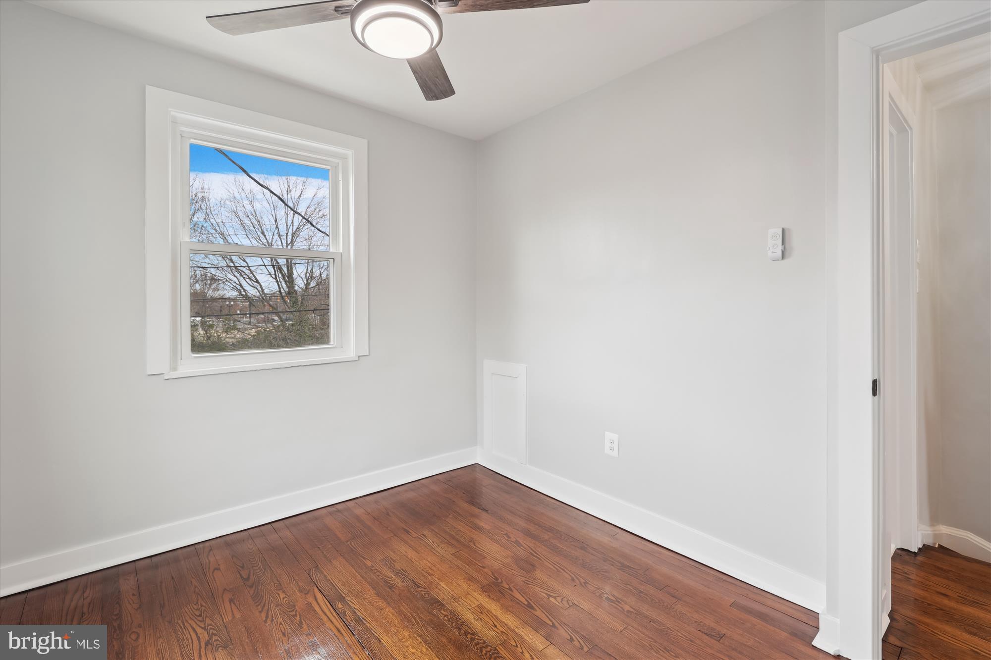 RIVER TERRACE - Residential Lease