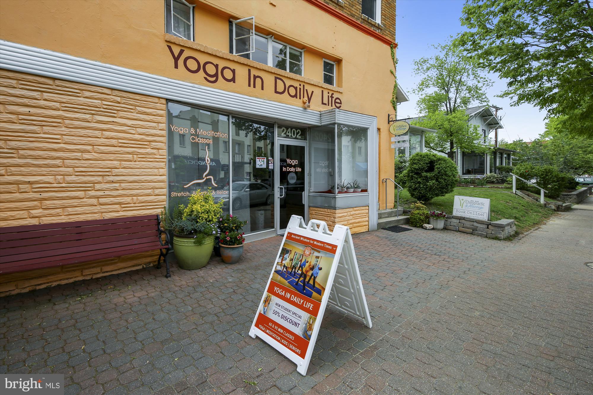 RIVER TERRACE - Residential Lease