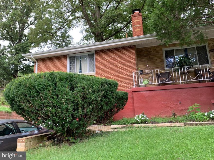 This home can be shown with an agent this Saturday 9/19/2020 ONLY from 11:00am till 3:00pm.  Please come and see this one as it will not last!  This jewel just needs some TLC and it will make the right investor or buyer extremely happy if your willing to put in the cosmetic work as the bones of this all brick home is amazing!
