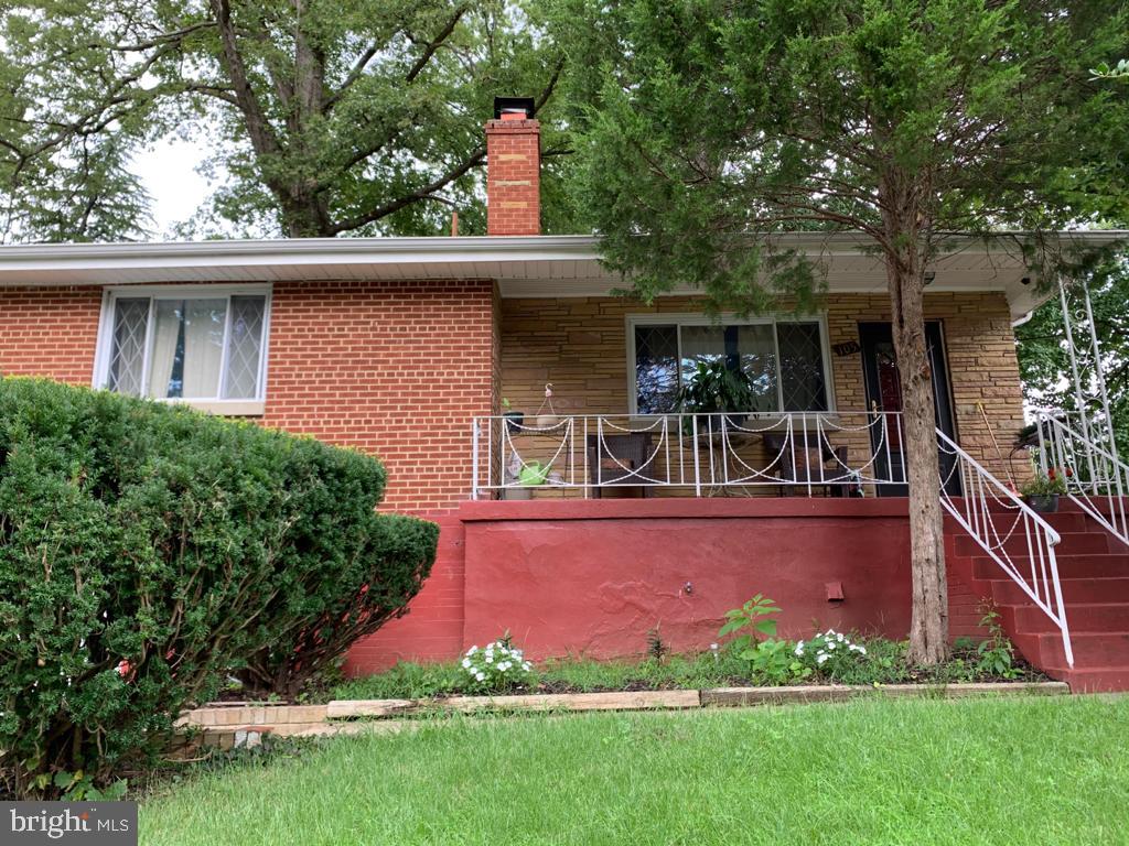 RIDGLEY MANOR - Residential