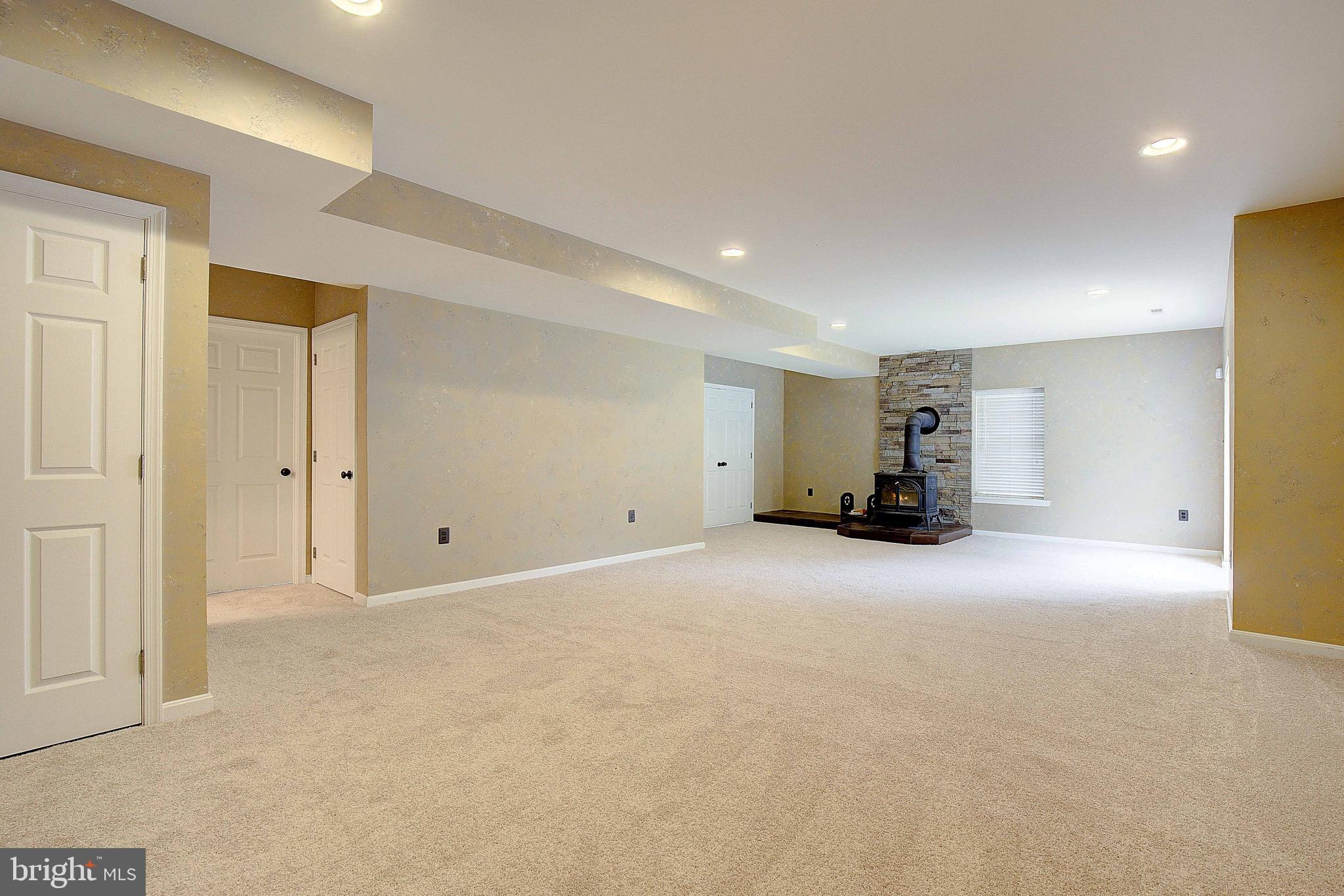 LORINS PRIDE - Residential