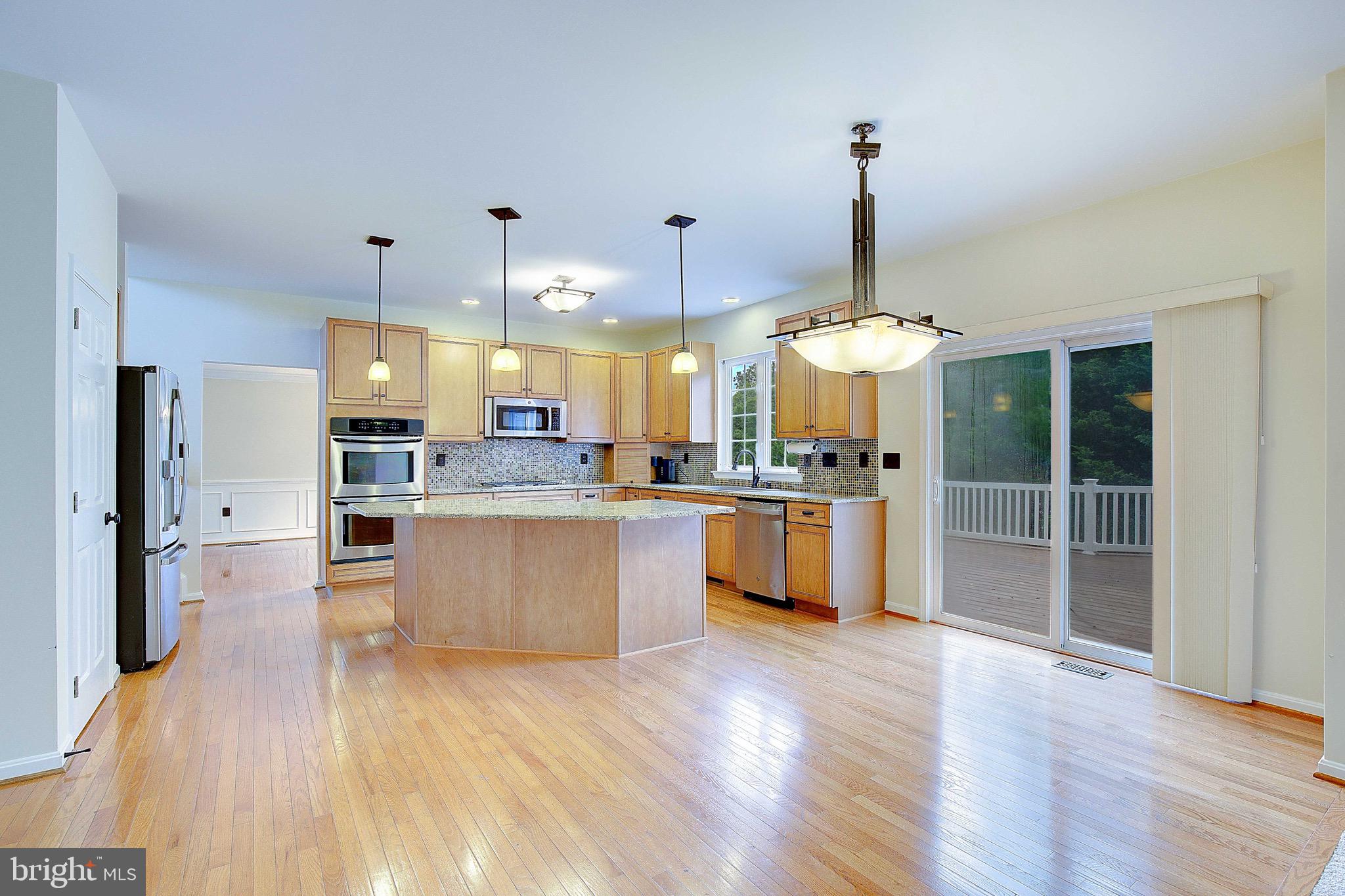 LORINS PRIDE - Residential