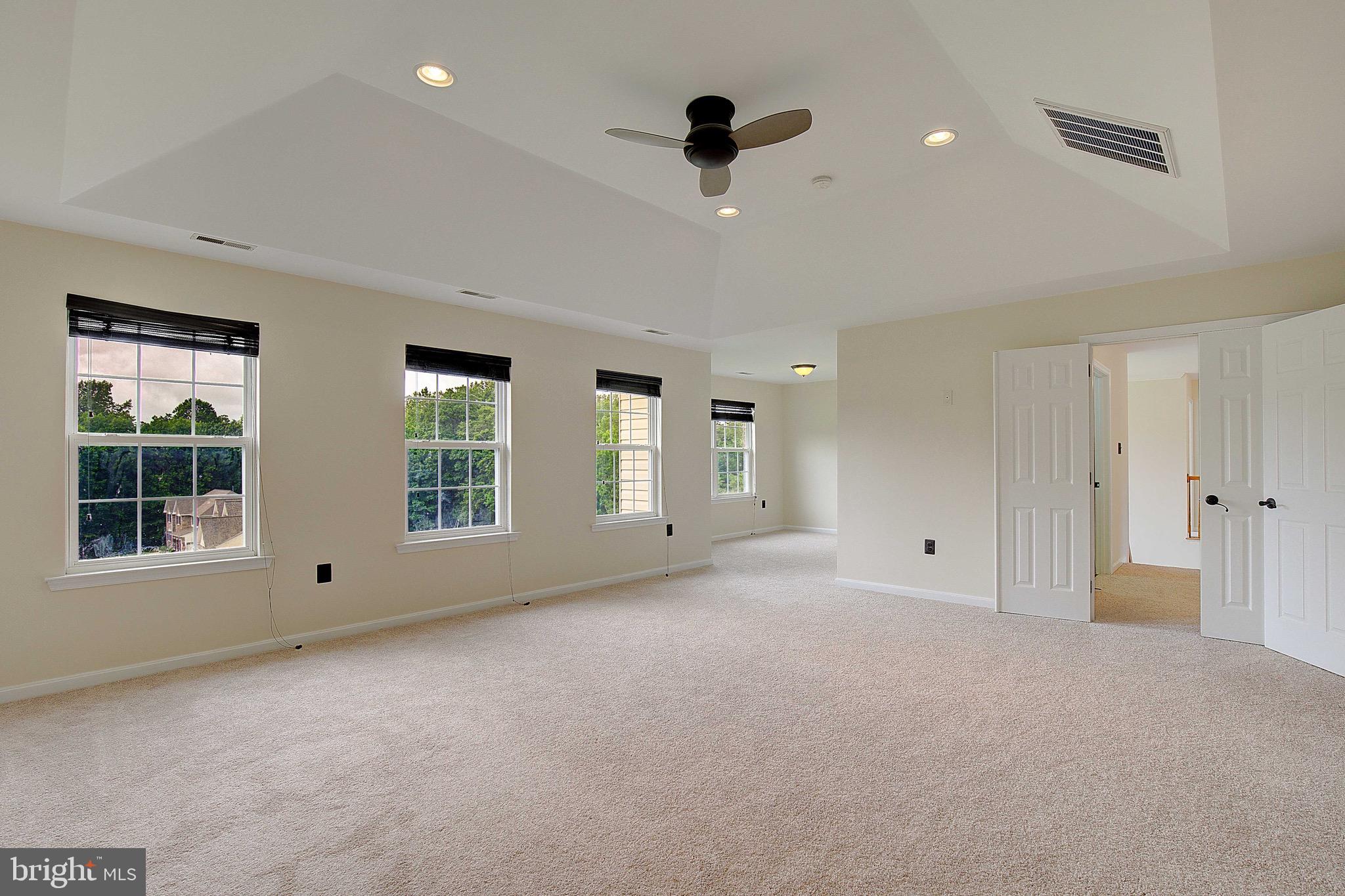 LORINS PRIDE - Residential