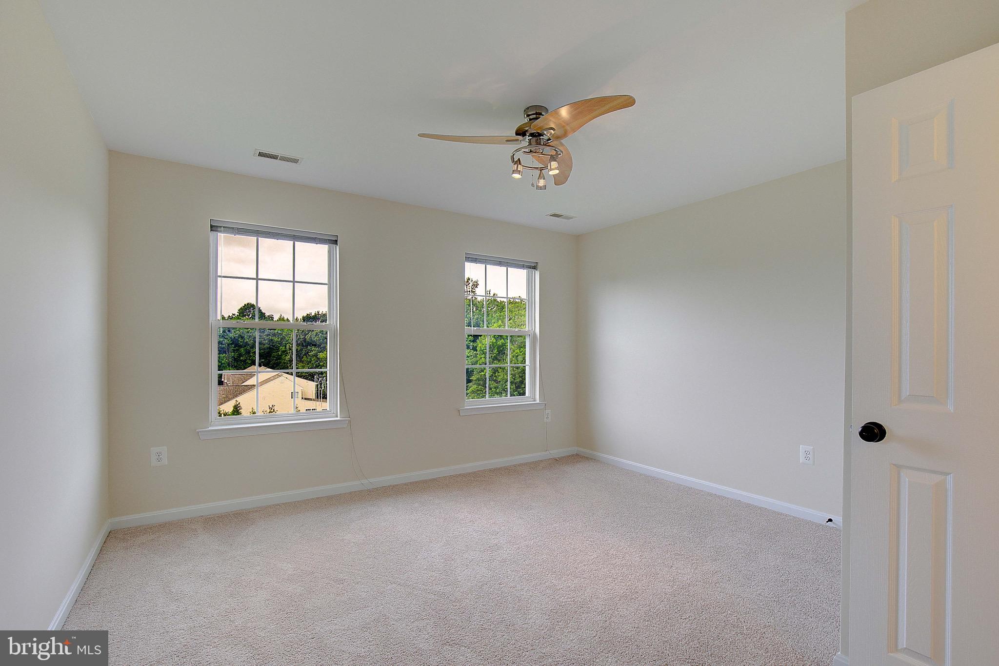 LORINS PRIDE - Residential