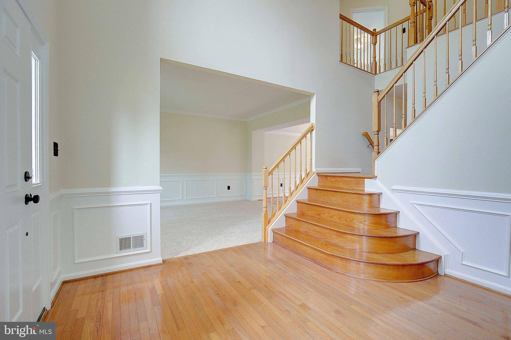 LORINS PRIDE - Residential