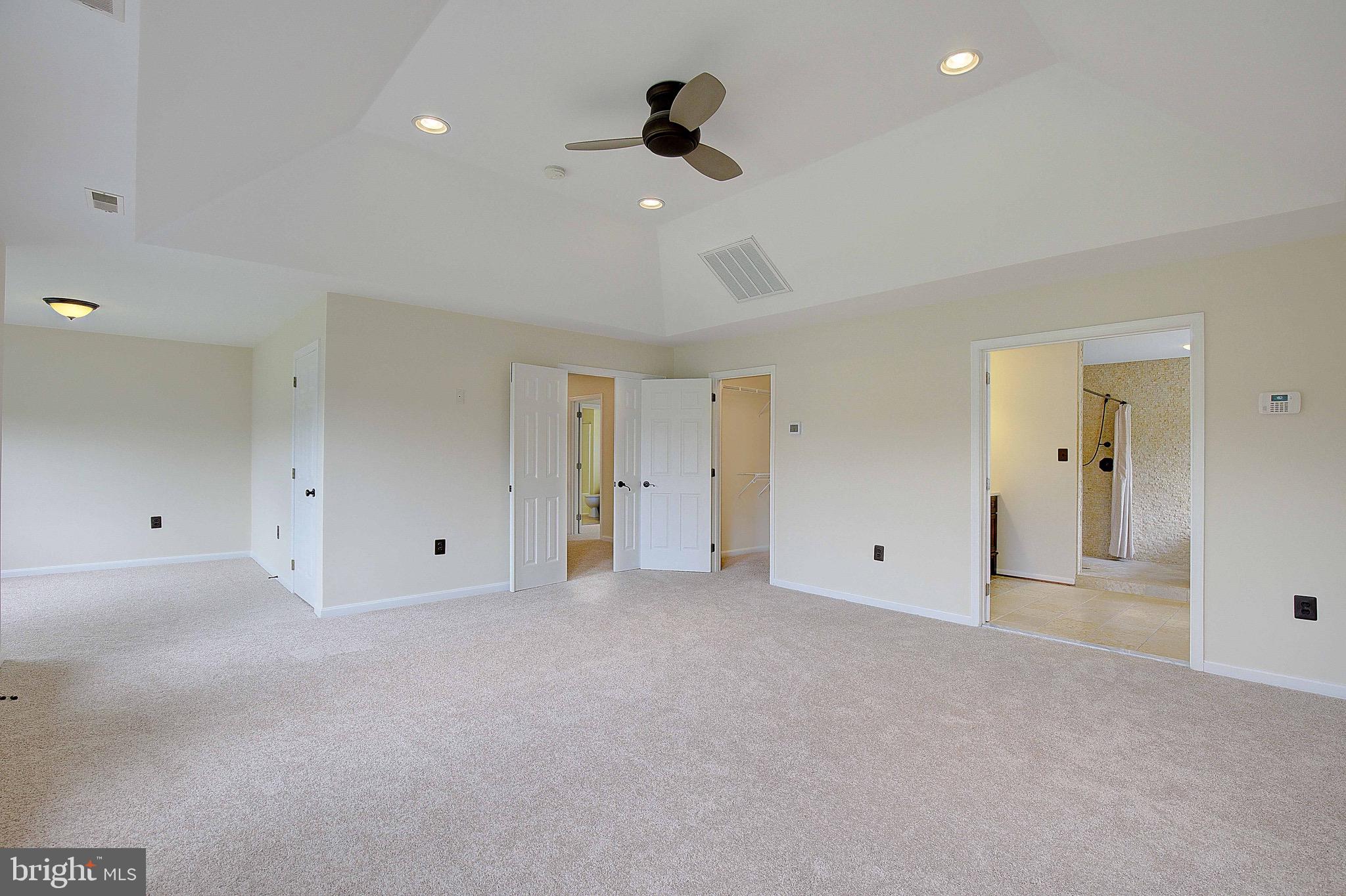 LORINS PRIDE - Residential