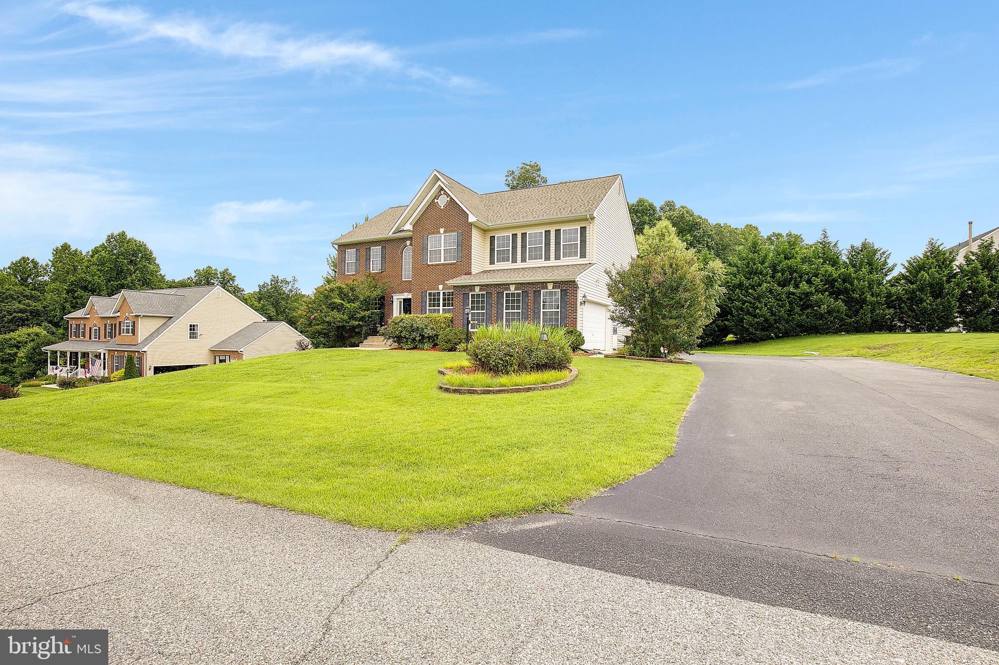 LORINS PRIDE - Residential