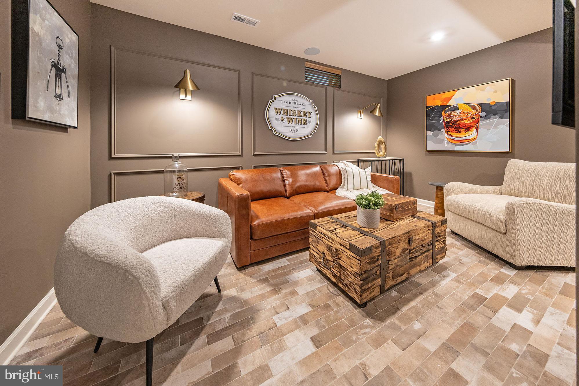 BROOKFIELD - Residential