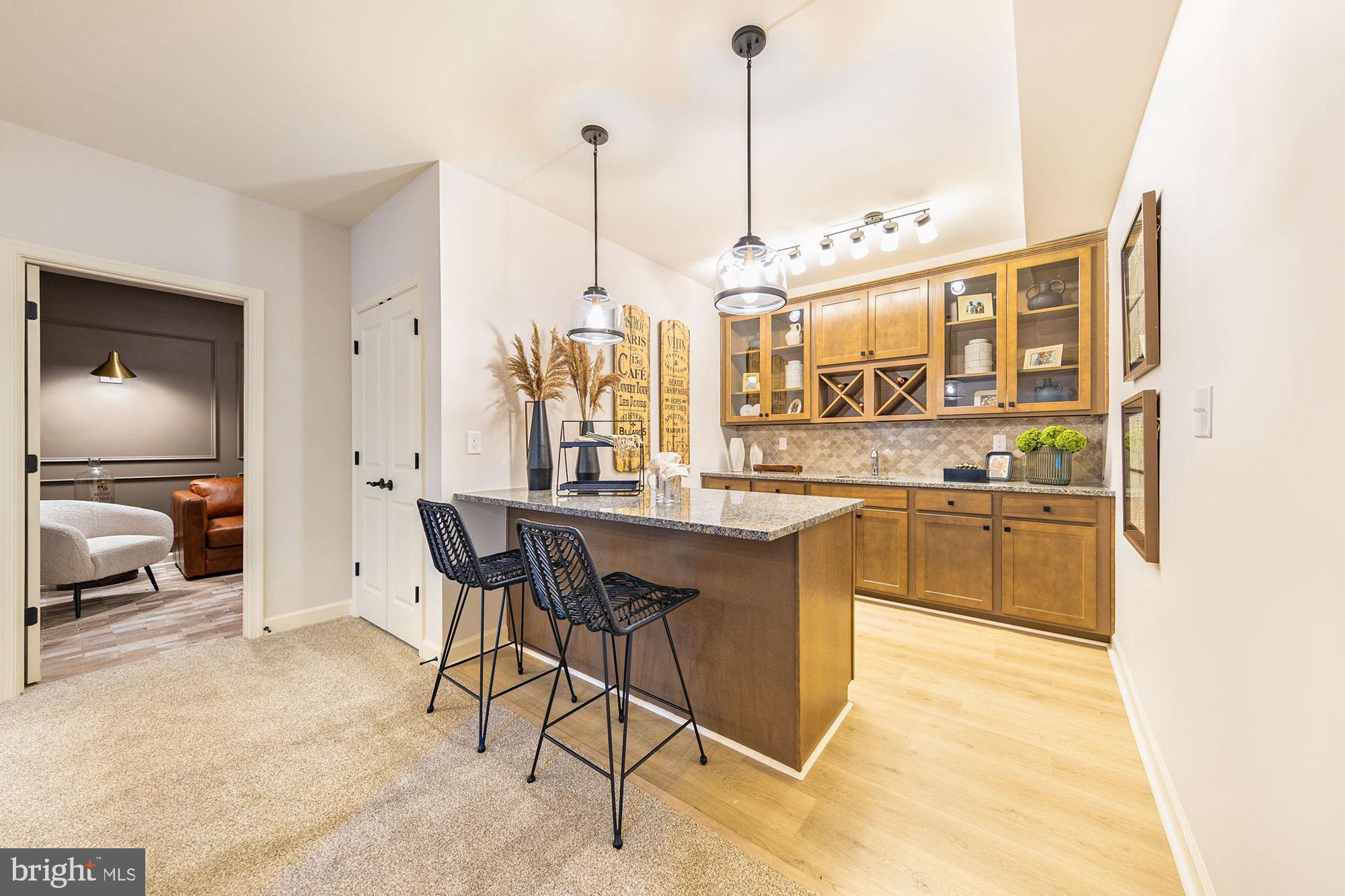 BROOKFIELD - Residential