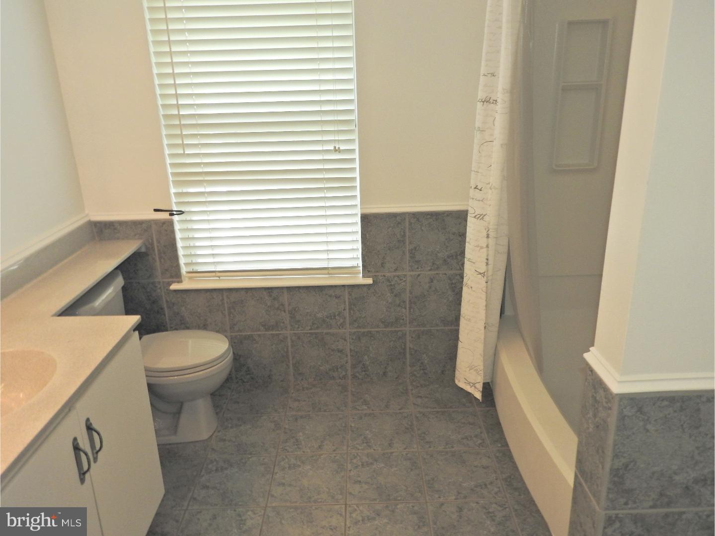 BRADFORD SQUARE - Residential Lease