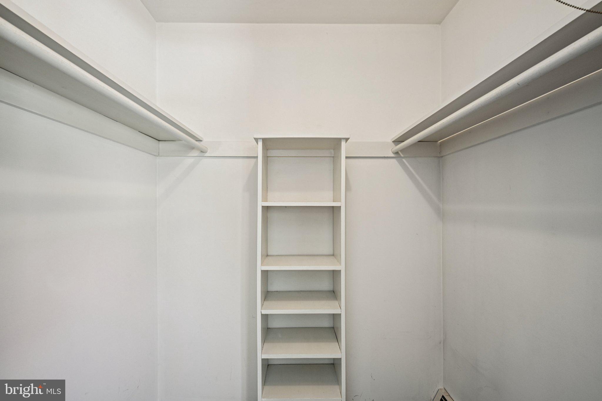 FAIR HILLS - Residential