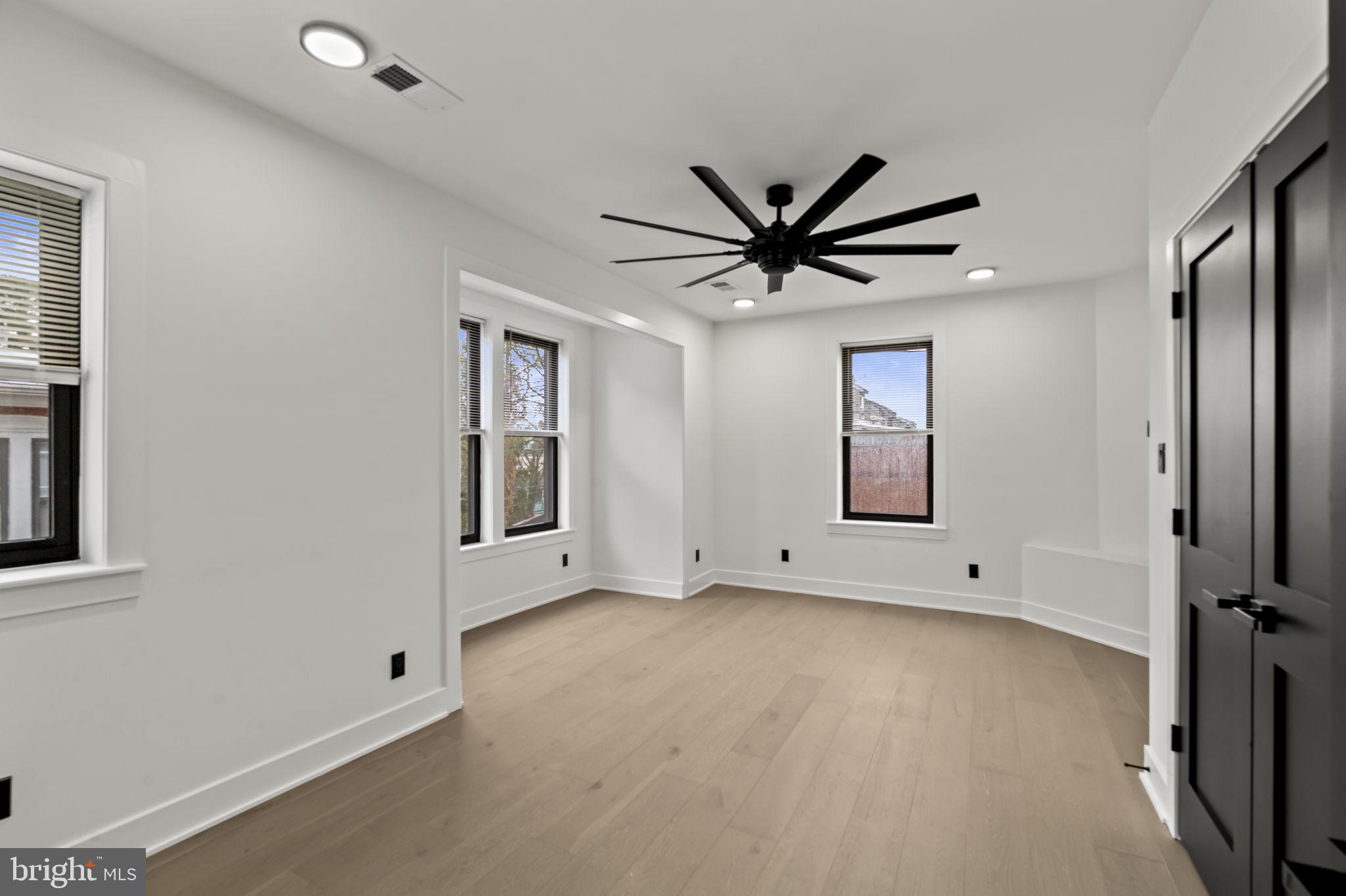 GERMANTOWN - Residential