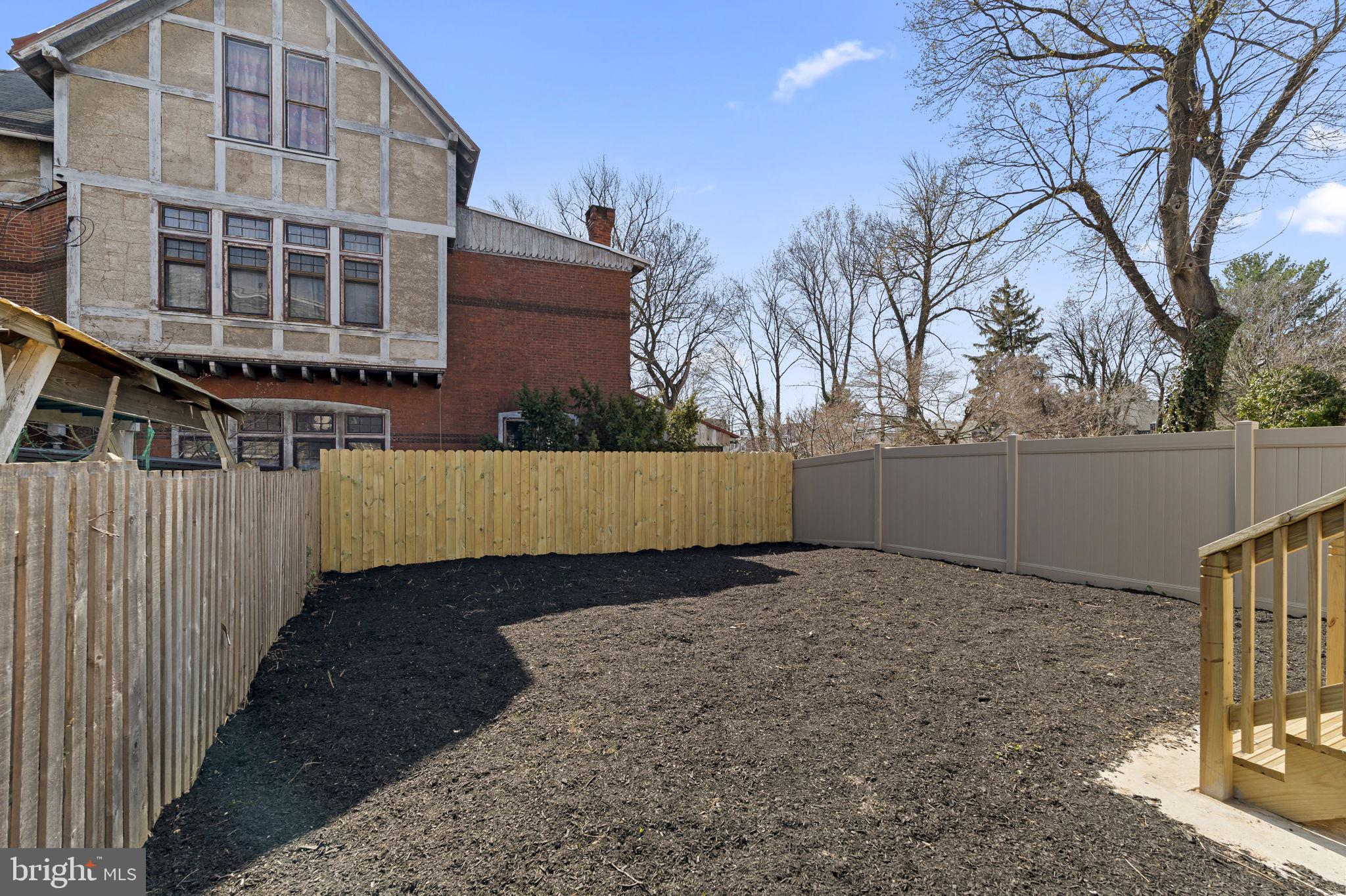 GERMANTOWN - Residential