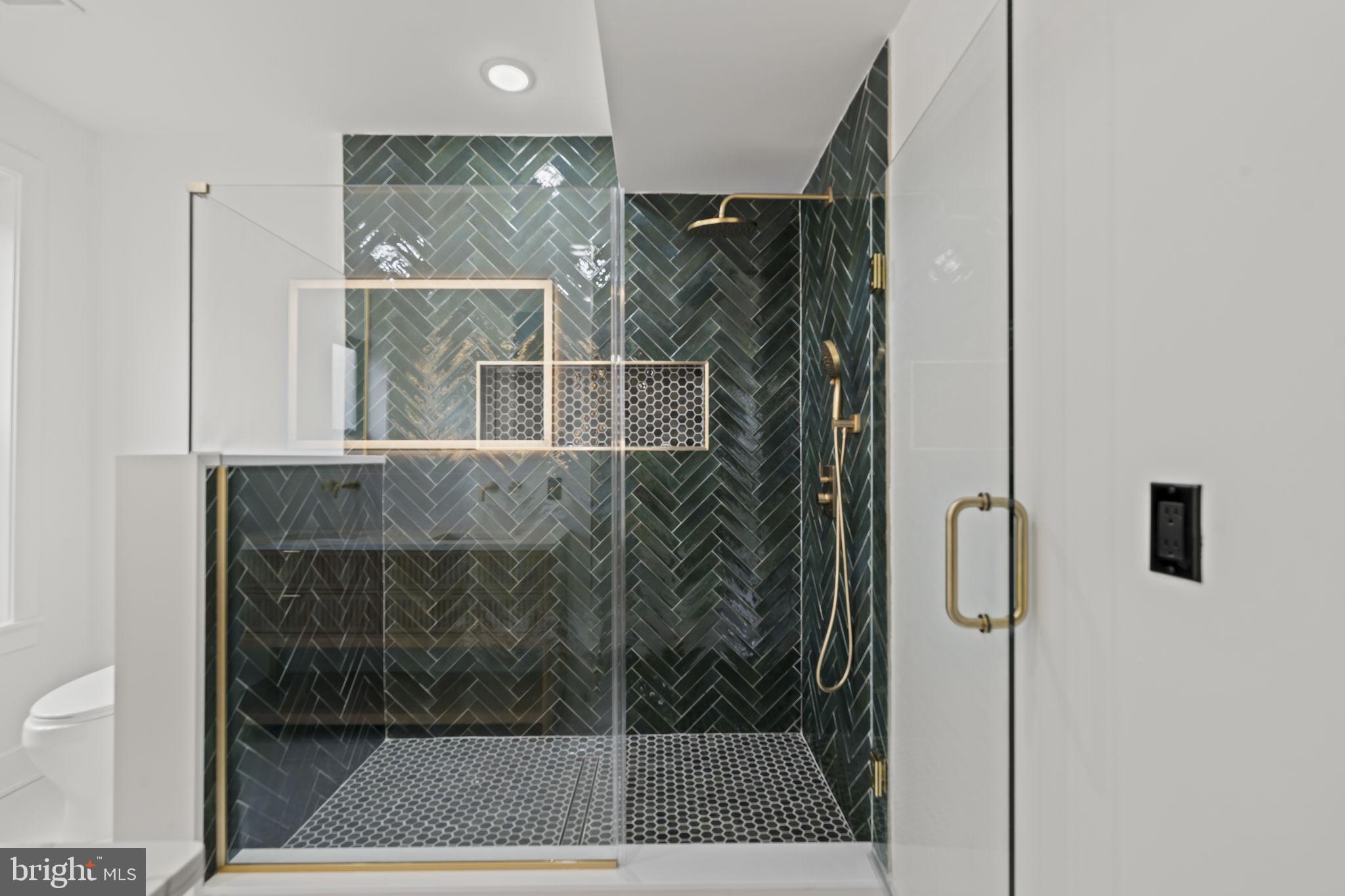 GERMANTOWN - Residential