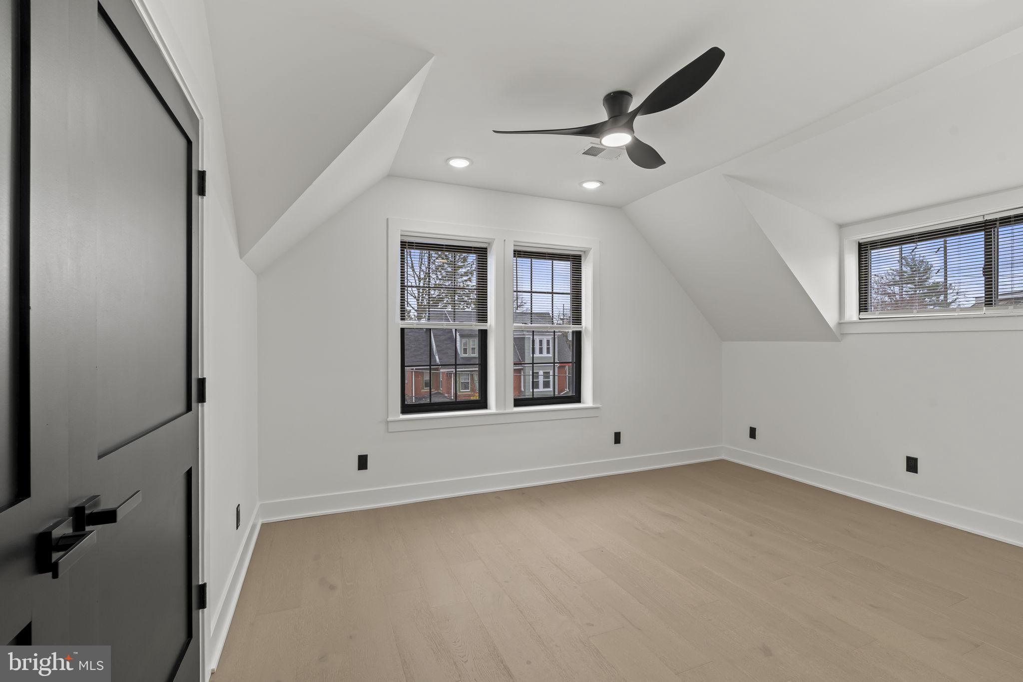 GERMANTOWN - Residential