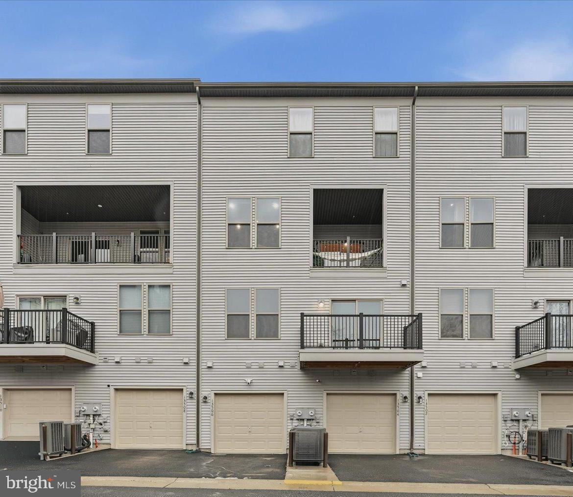 DULLES TECHNOLOGY - Residential