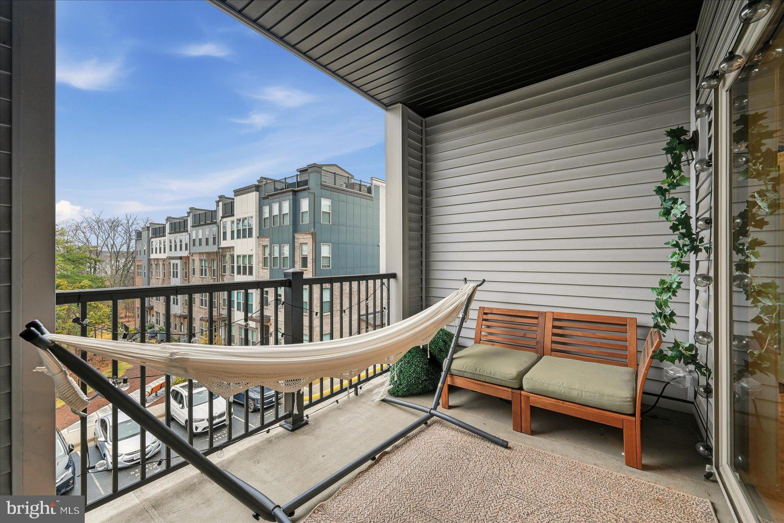 DULLES TECHNOLOGY - Residential